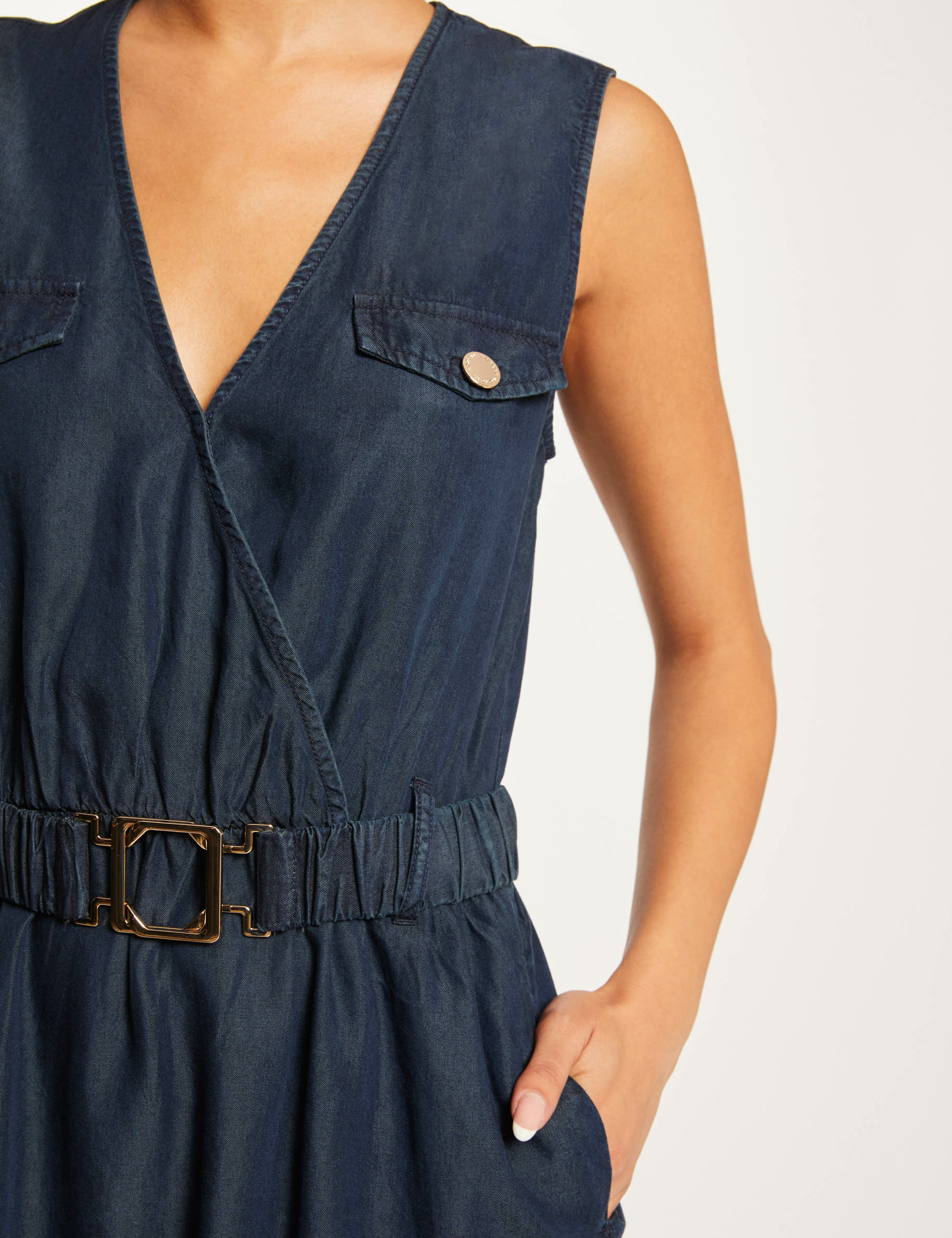 Robe droite sans manches ceinturée jean brut femme Robe droite sans manches ceinturée jean brut femme