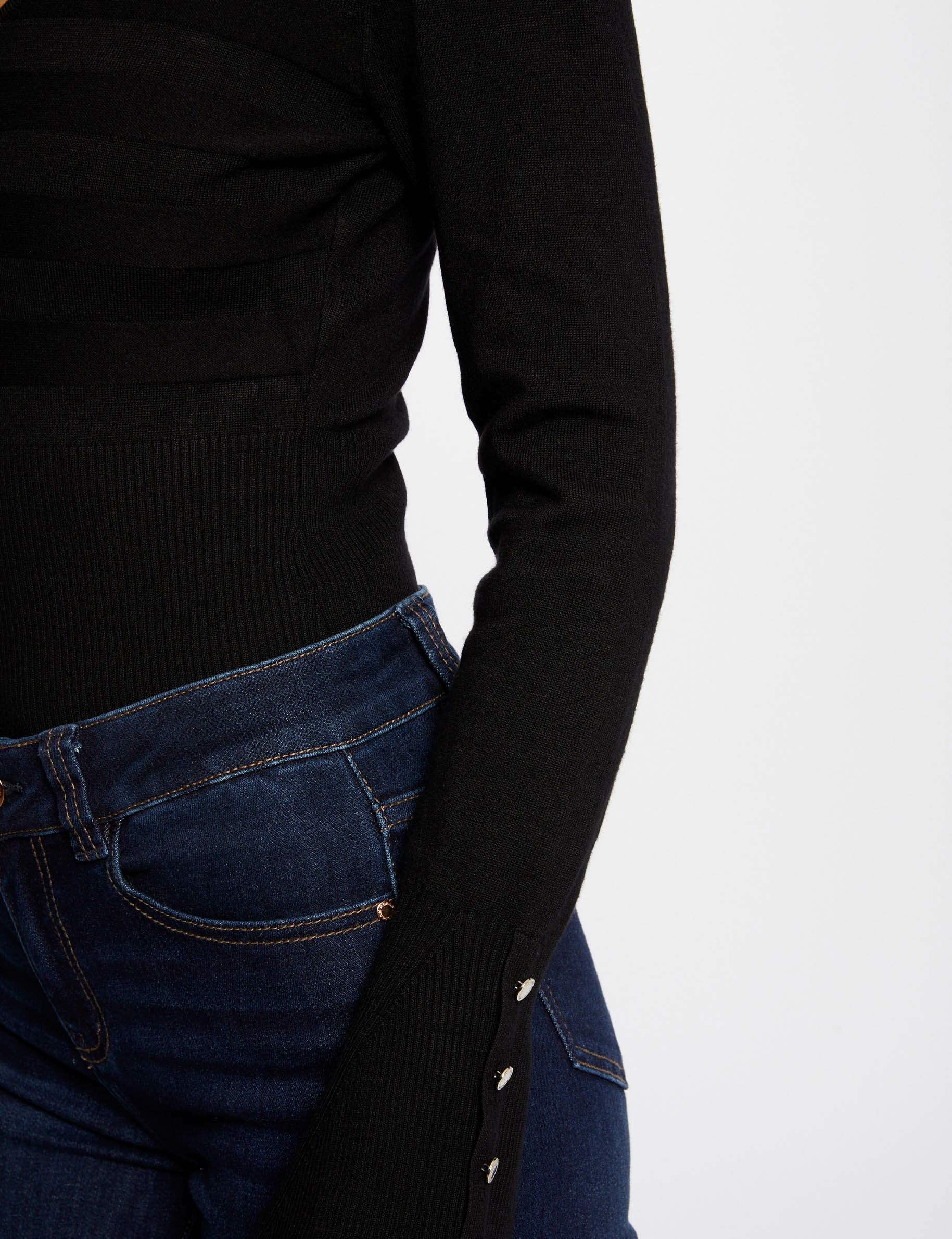 pull manches longues avec col en v noir femme Pull manches longues avec col en V noir femme