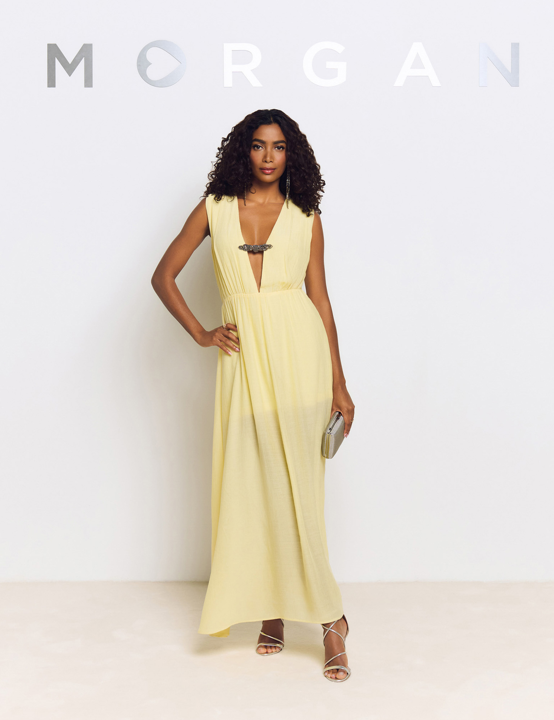 robe longue droite jaune pastel femme Robe longue droite jaune pastel femme