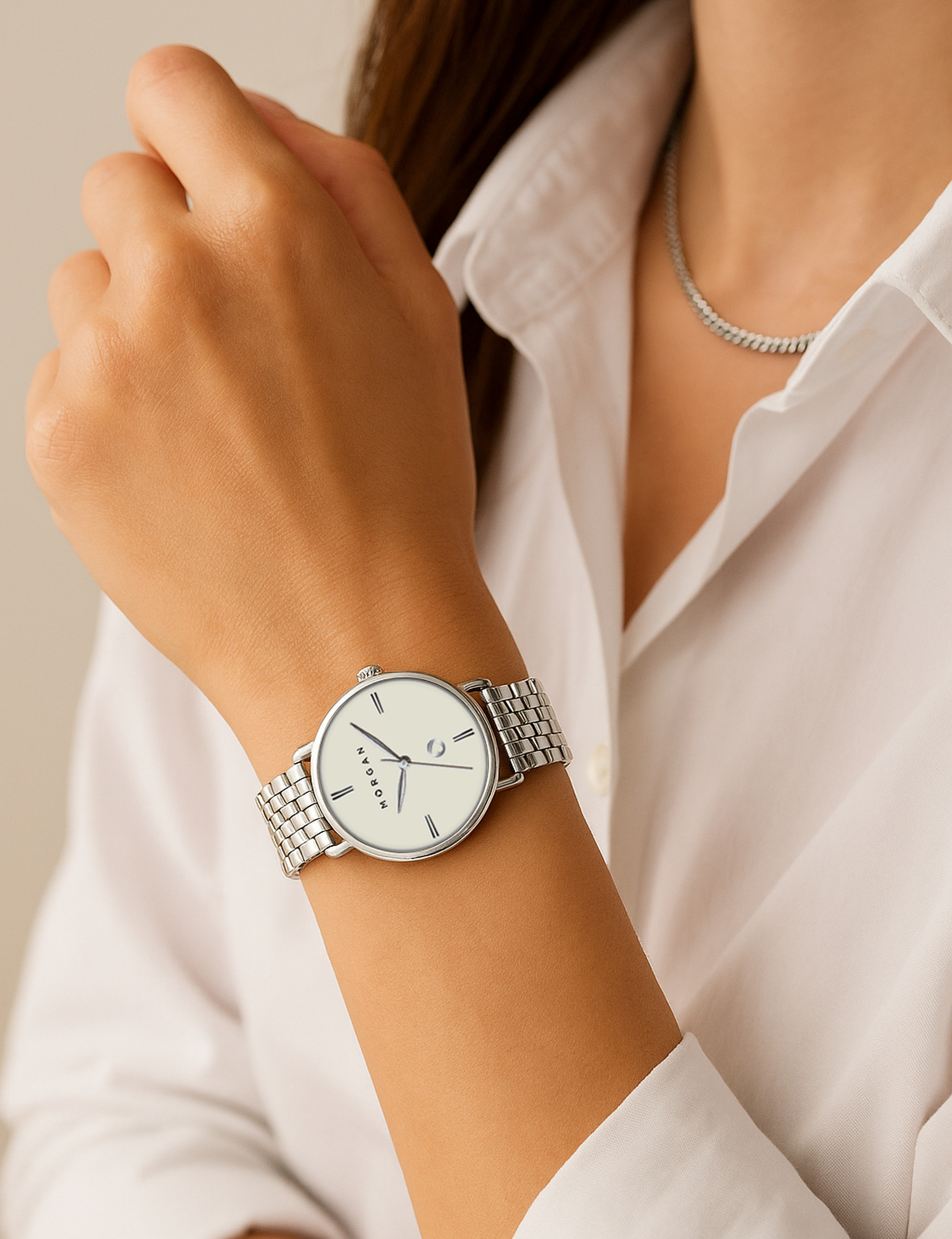Montre couleur argent femme