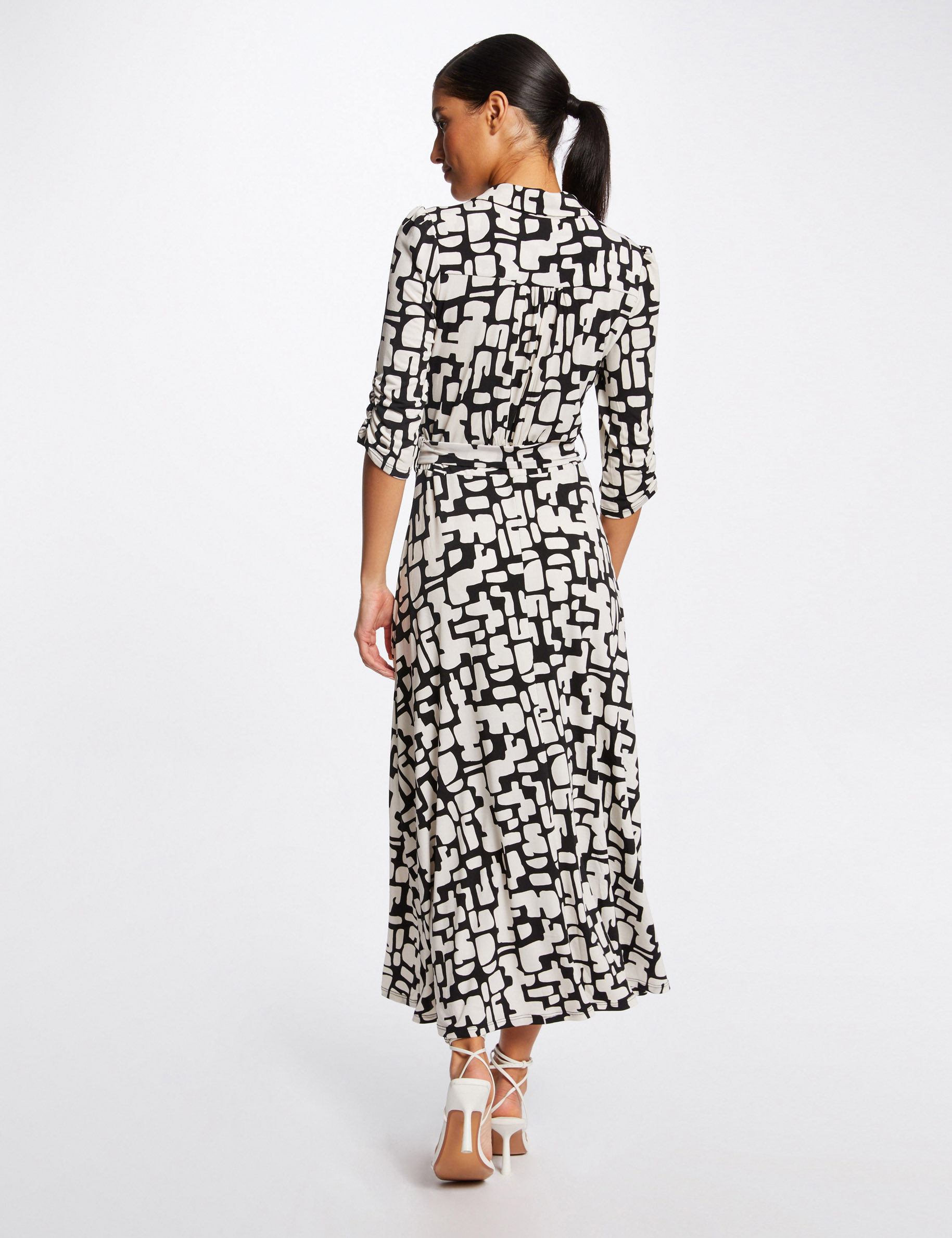 Robe longue évasée imprimé abstrait ecru femme Robe longue évasée imprimé abstrait ecru femme