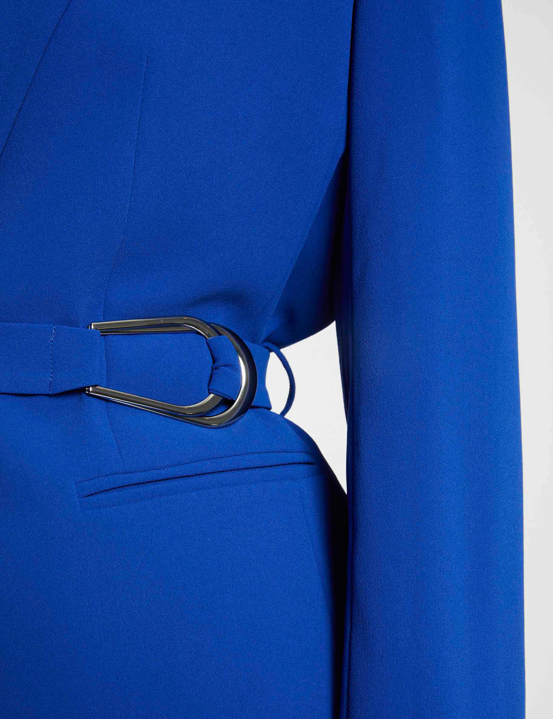 veste longue avec boucle bleu electrique femme Veste longue avec boucle bleu electrique femme