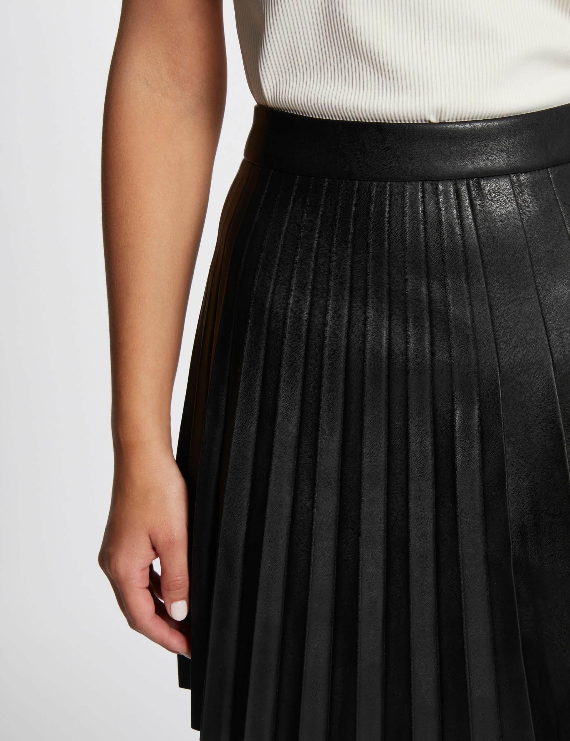 Jupe simili cuir évasée sales