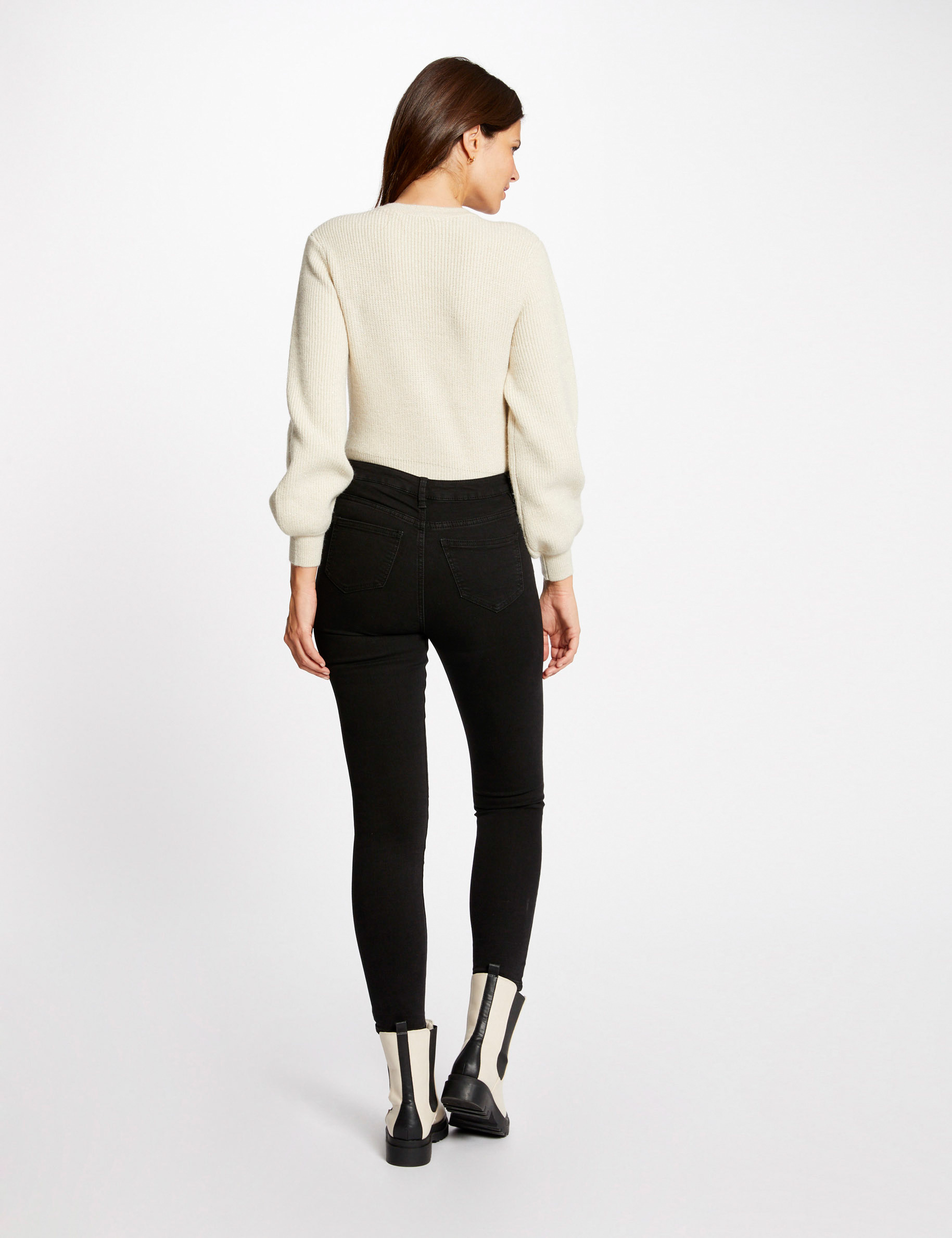 Gilet manches longues à col en V beige femme Gilet manches longues à col en V beige femme