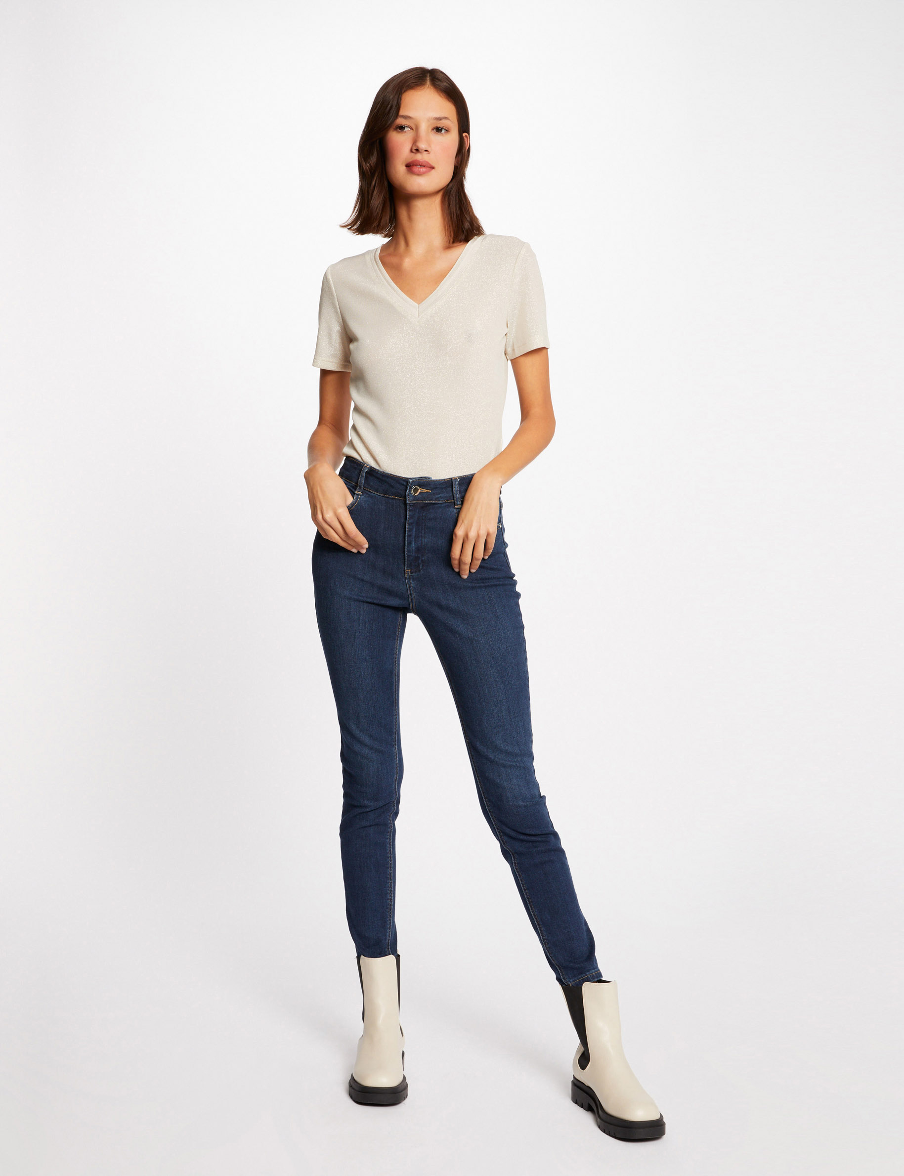 t shirt manches courtes avec col en v ivoire femme T-shirt manches courtes avec col en V ivoire femme