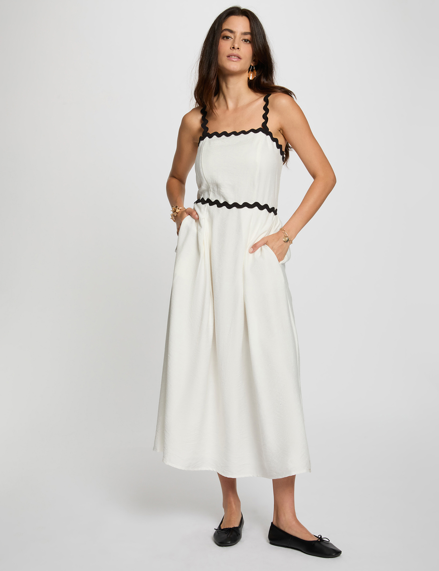 robe ajustee bretelles fantaisie blanc femme Robe ajustée bretelles fantaisie blanc femme