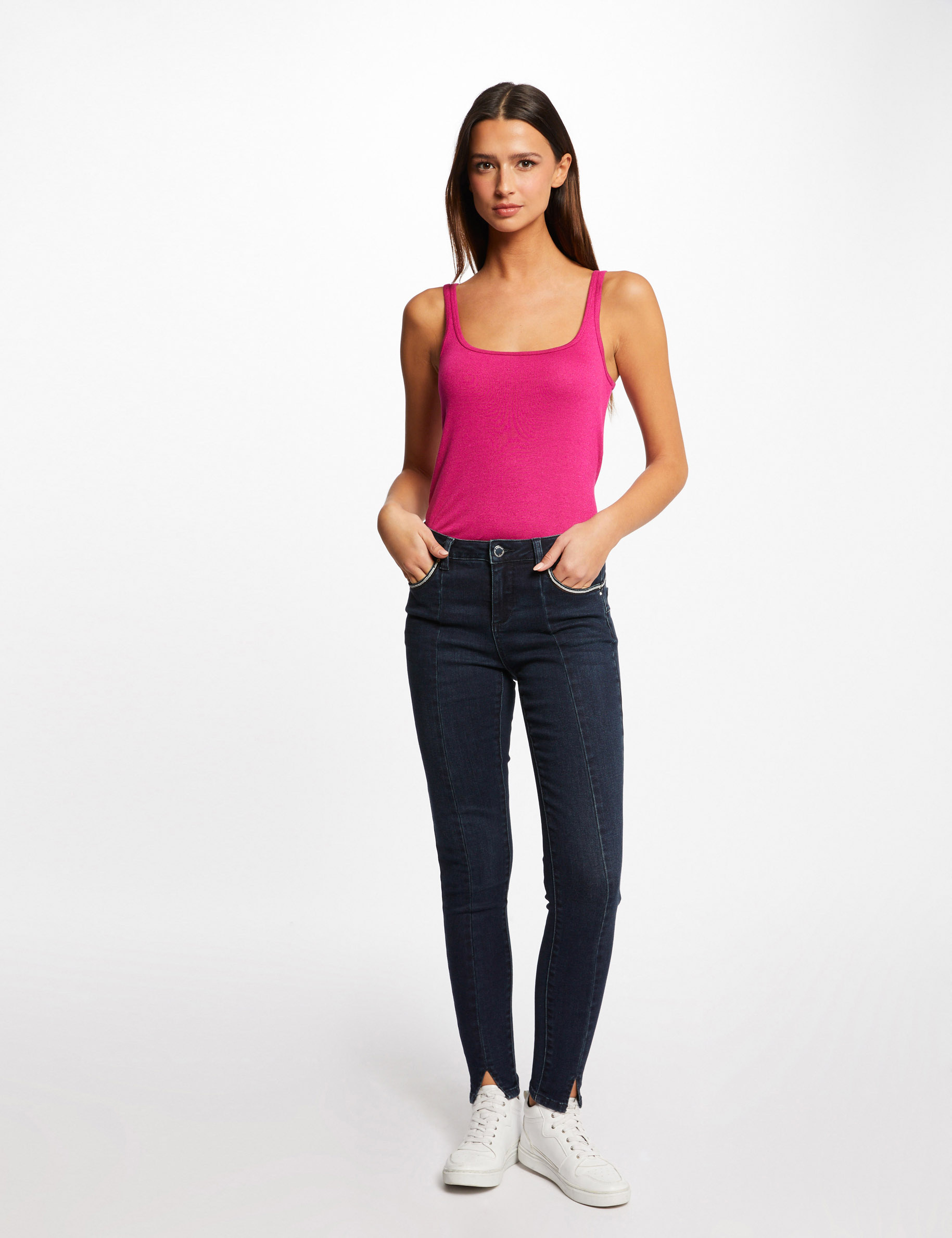 Débardeur bretelles fines rose fonce femme Débardeur bretelles fines rose fonce femme
