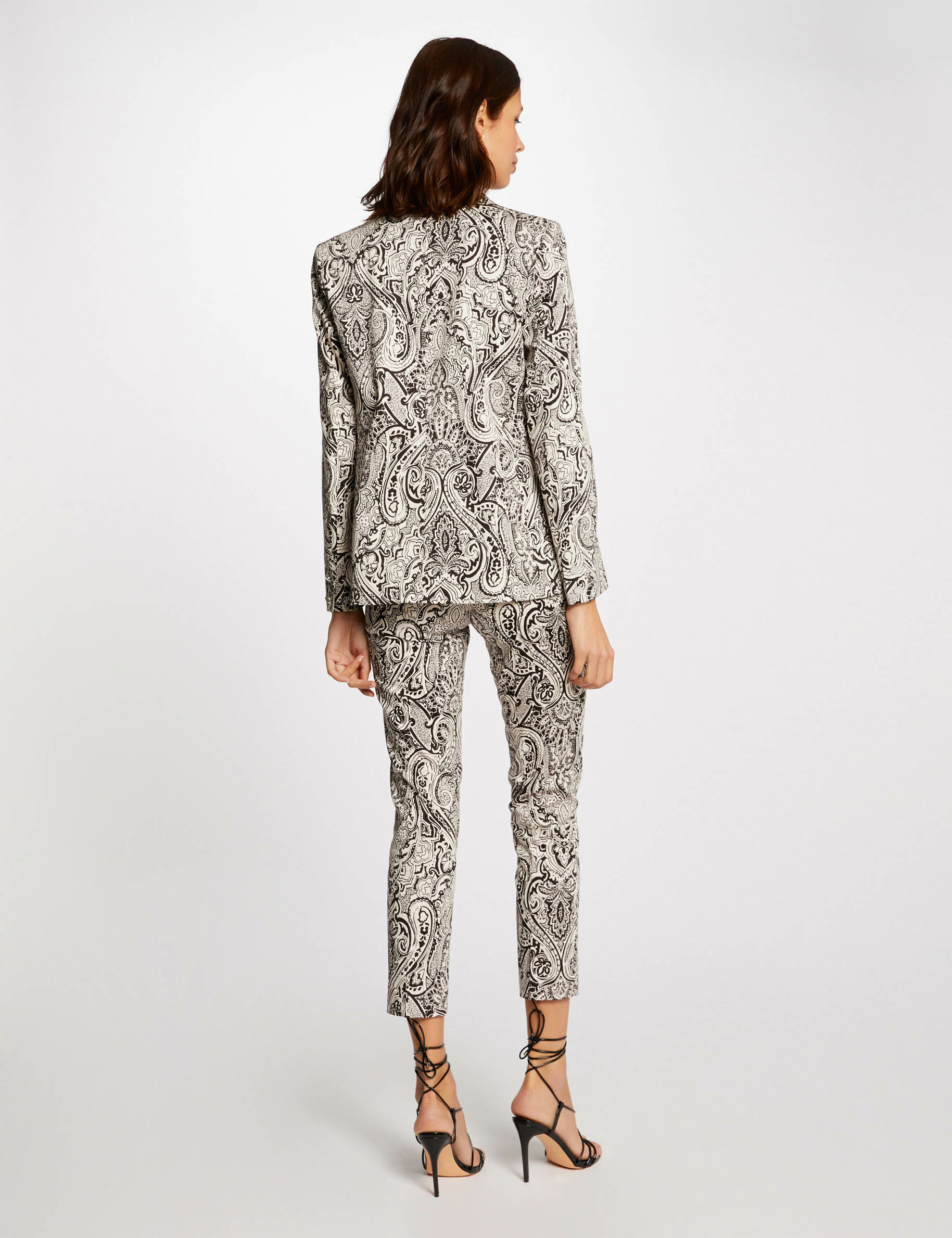 Pantalon ajusté imprimé cachemire noir femme Pantalon ajusté imprimé cachemire noir femme