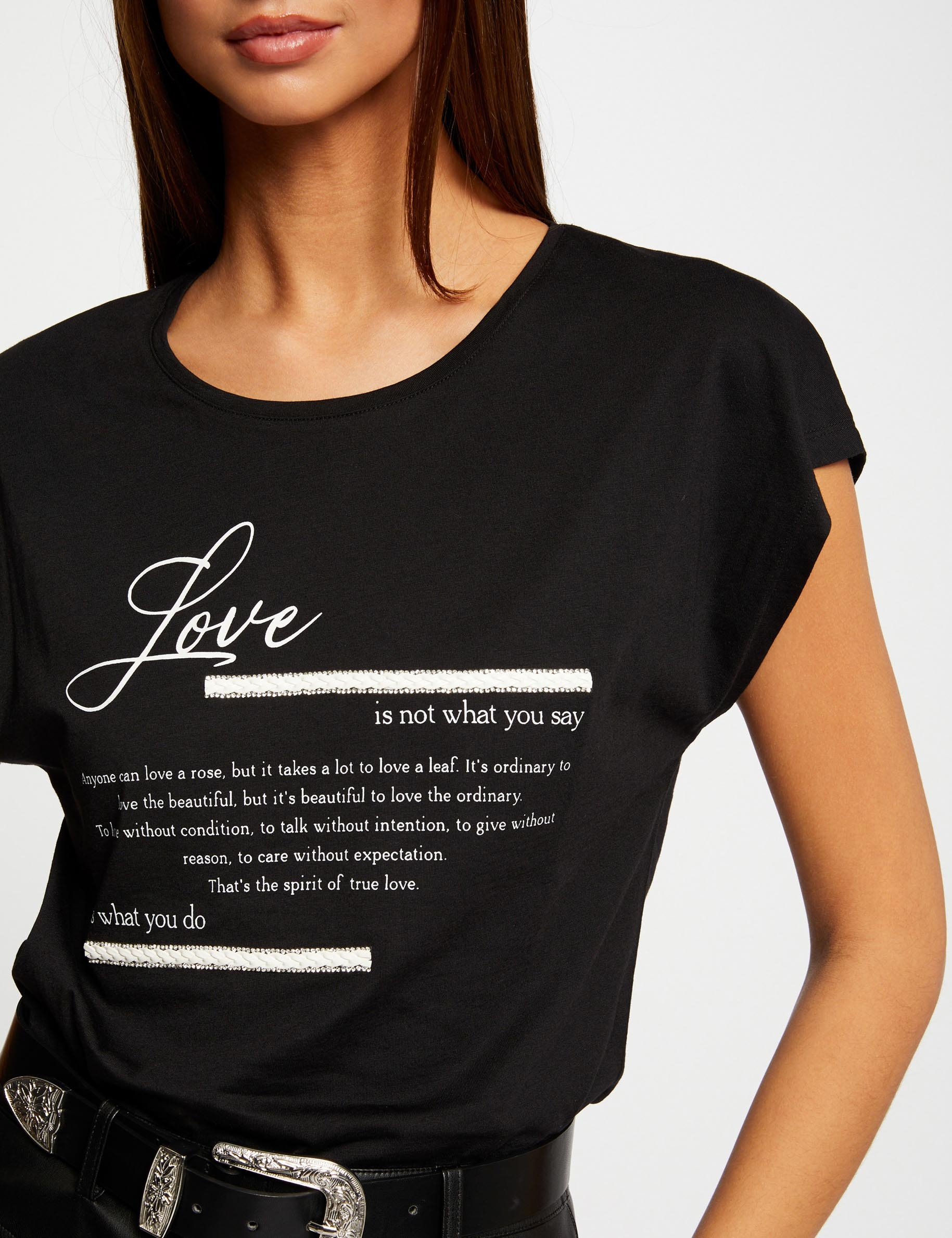 T-shirt manches courtes noir femme T-shirt manches courtes noir femme