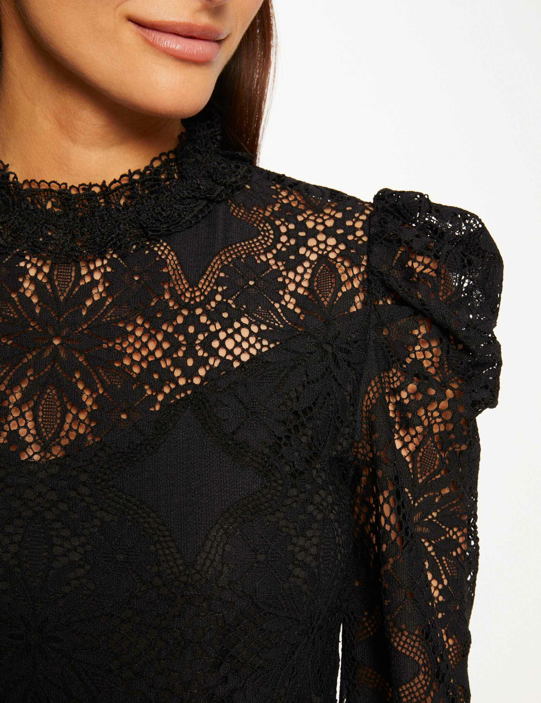 t shirt manches longues en dentelle noir femme T-shirt manches longues en dentelle noir femme