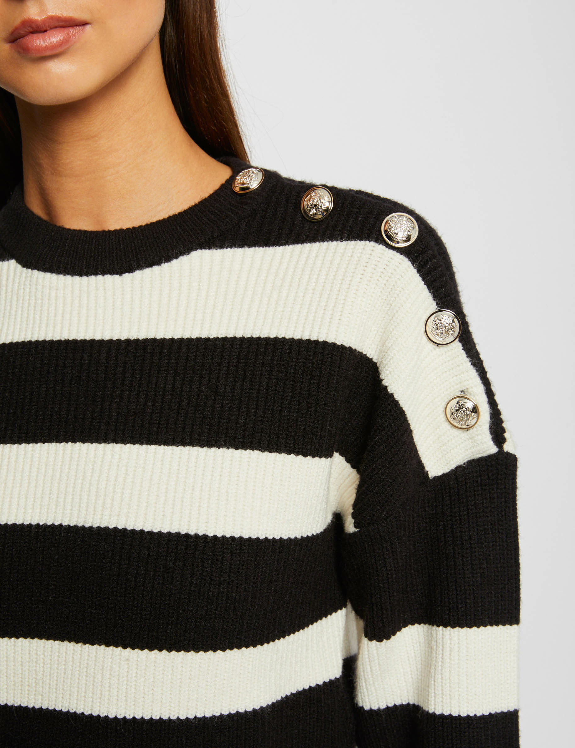 pull manches longues avec boutons noir femme Pull manches longues avec boutons noir femme