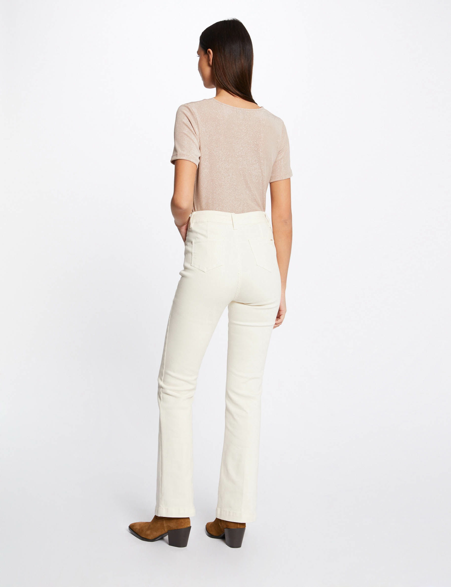 T-shirt manches courtes avec col en V rose femme T-shirt manches courtes avec col en V rose femme