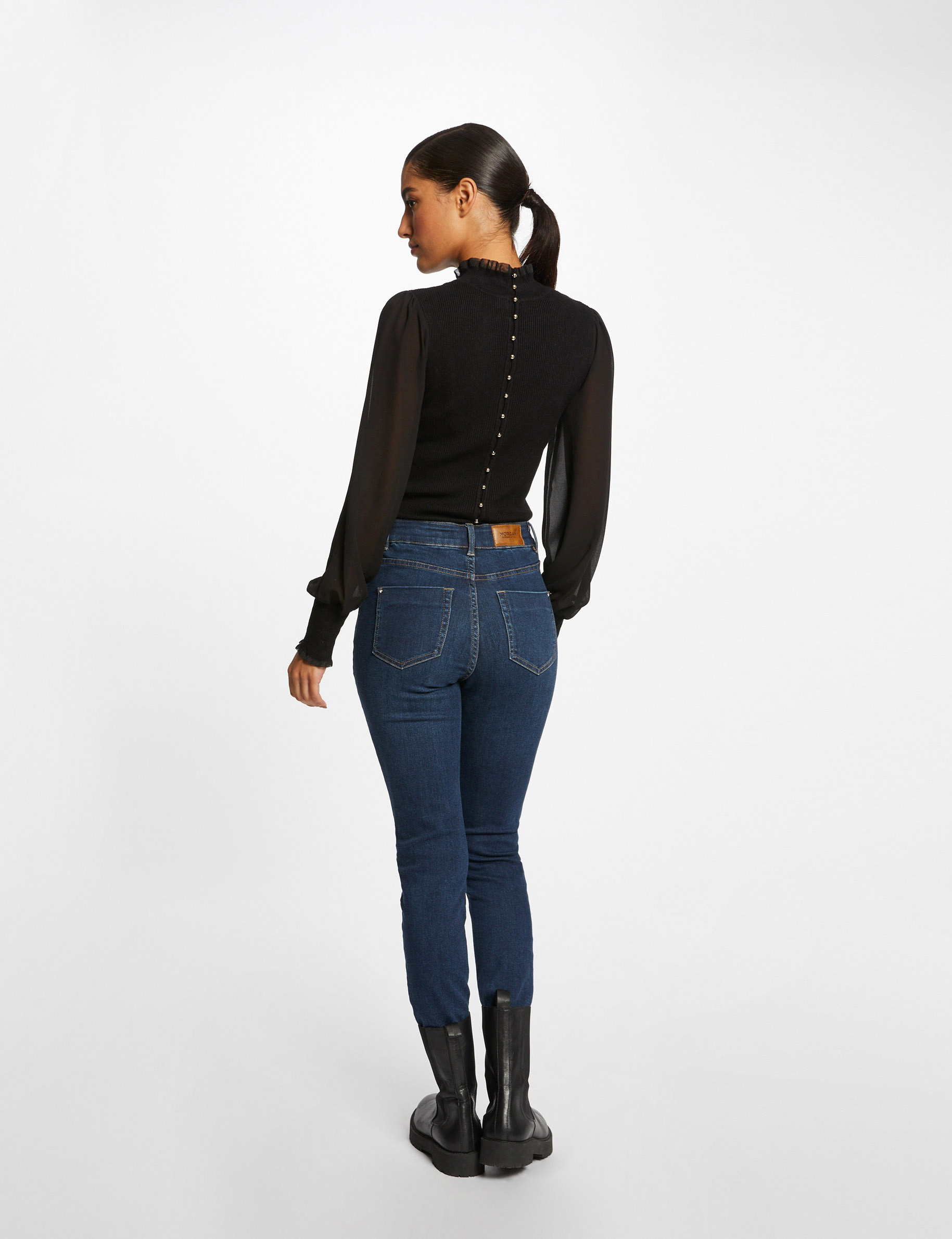 Pull manches longues boutonné noir femme
