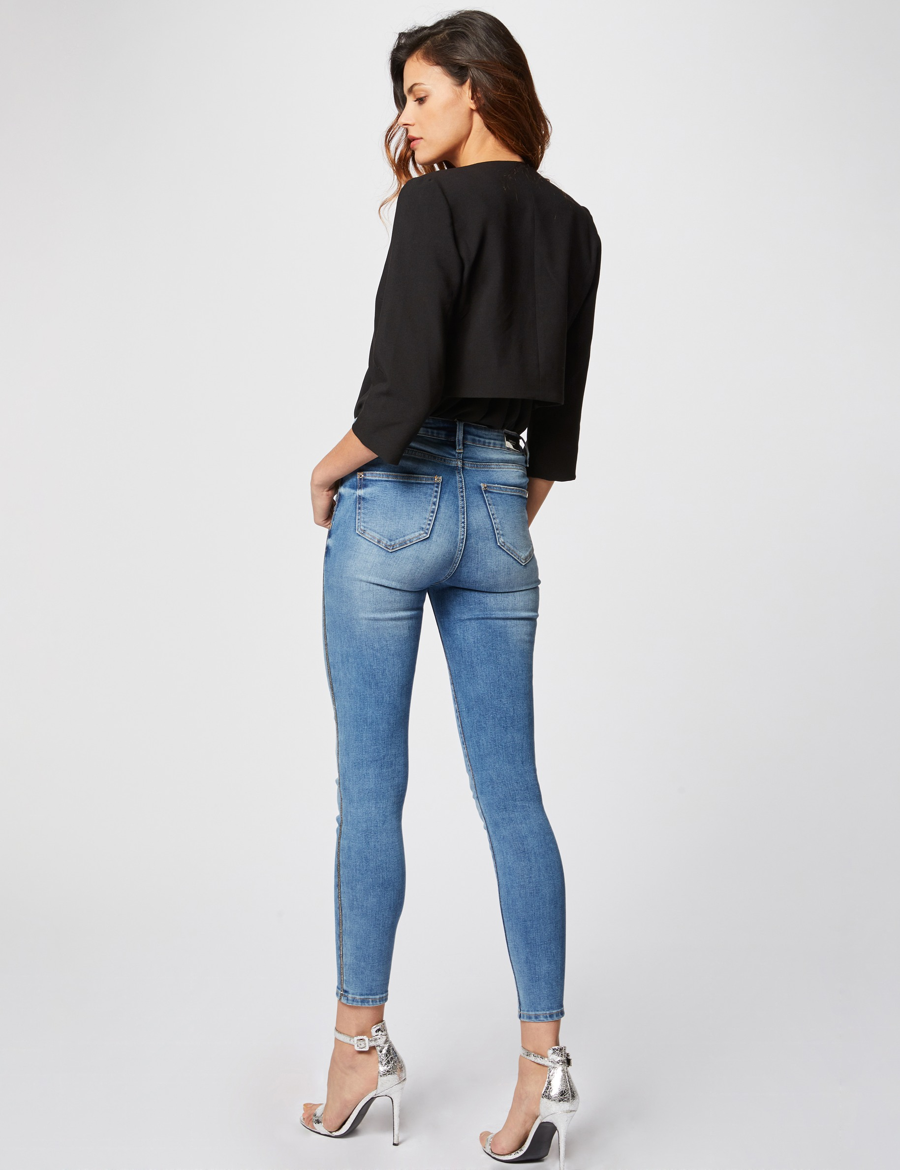 Veste boléro droite manches 3/4 noir femme Veste boléro droite manches 3/4 noir femme