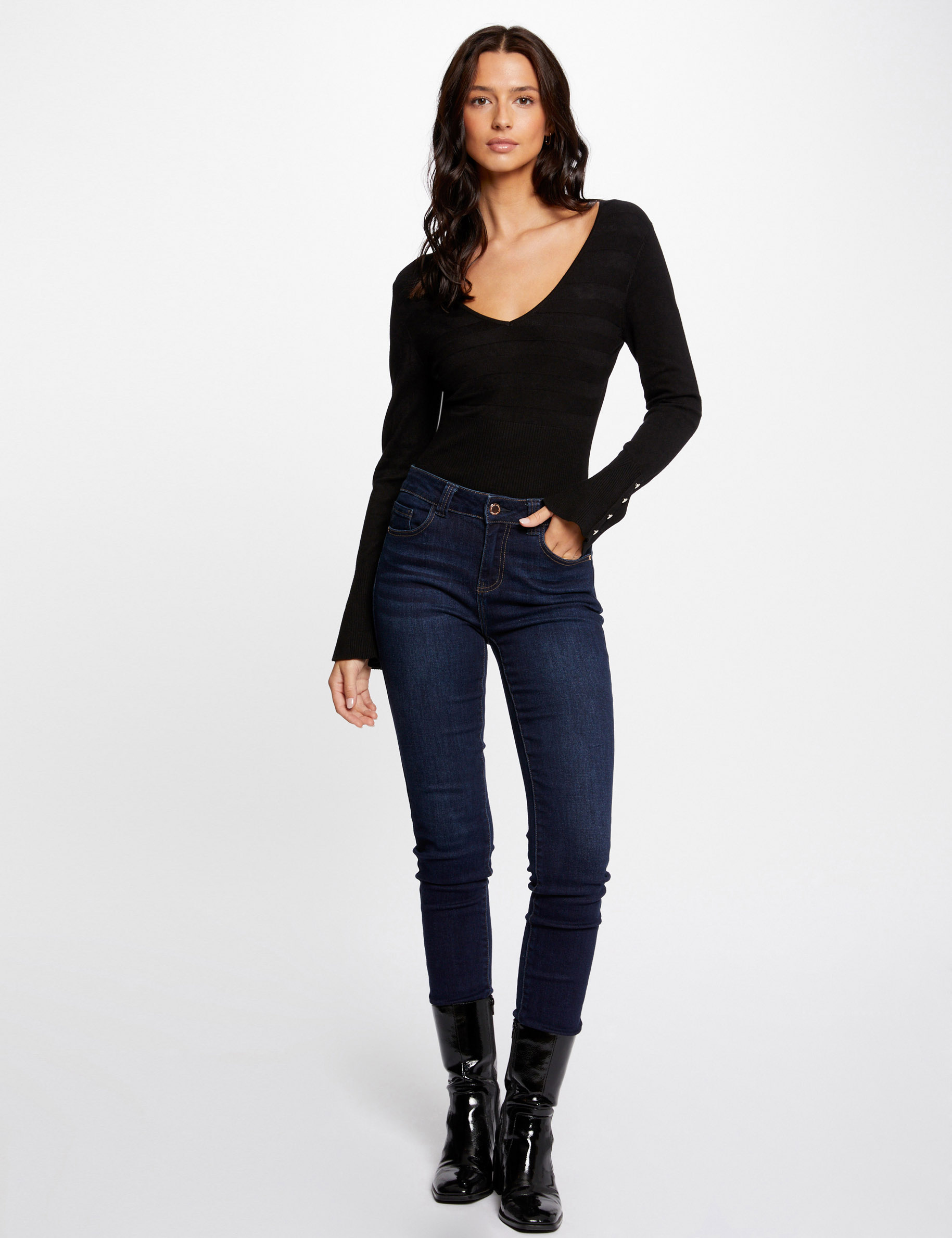 pull manches longues avec col en v noir femme Pull manches longues avec col en V noir femme