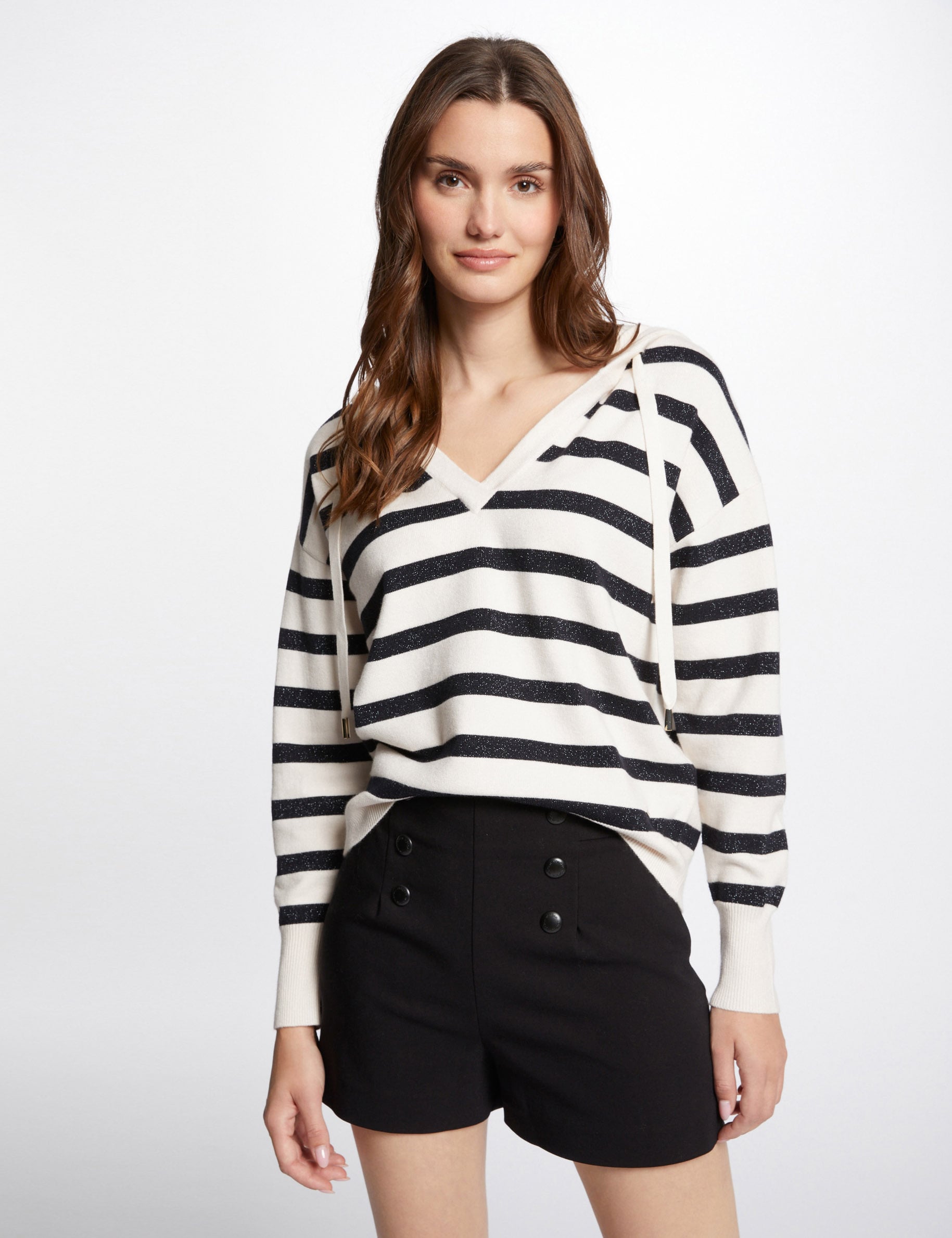 Pull col en V &agrave; capuche ivoire femme