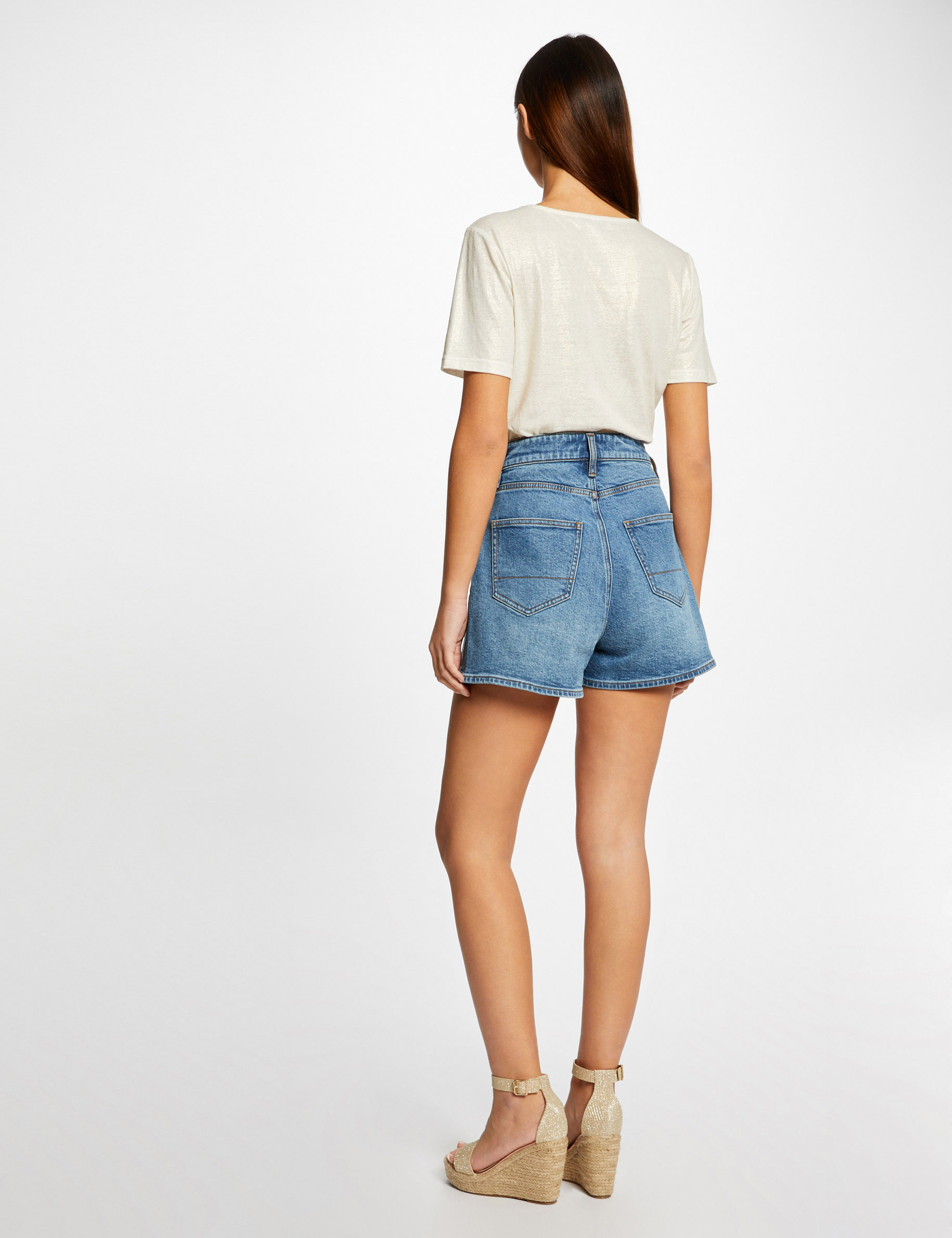 T-shirt manches courtes col en V ecru femme T-shirt manches courtes col en V ecru femme