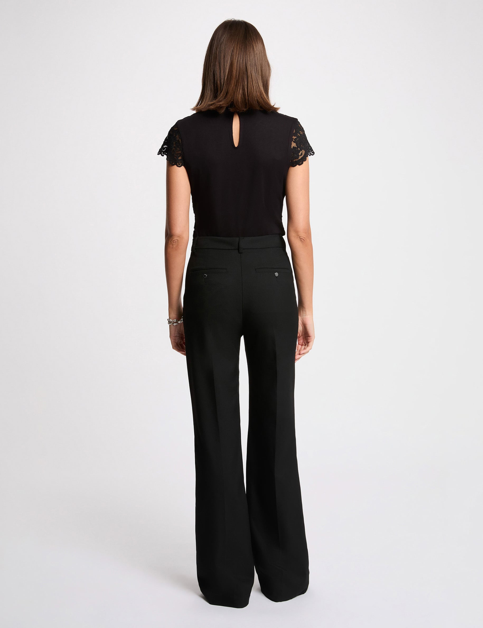 Body dentelle col montant noir femme