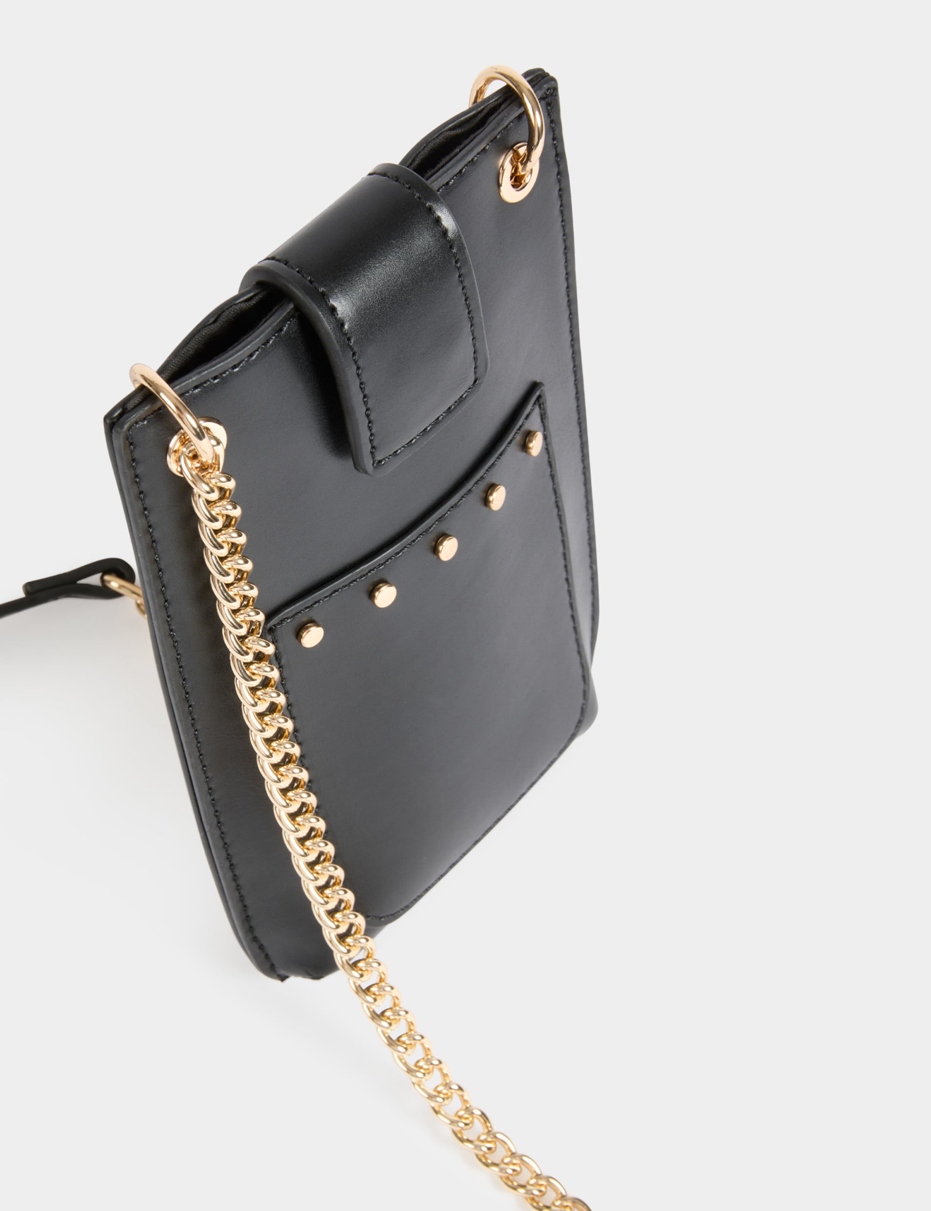 Pochette d&eacute;tails clout&eacute;s noir femme