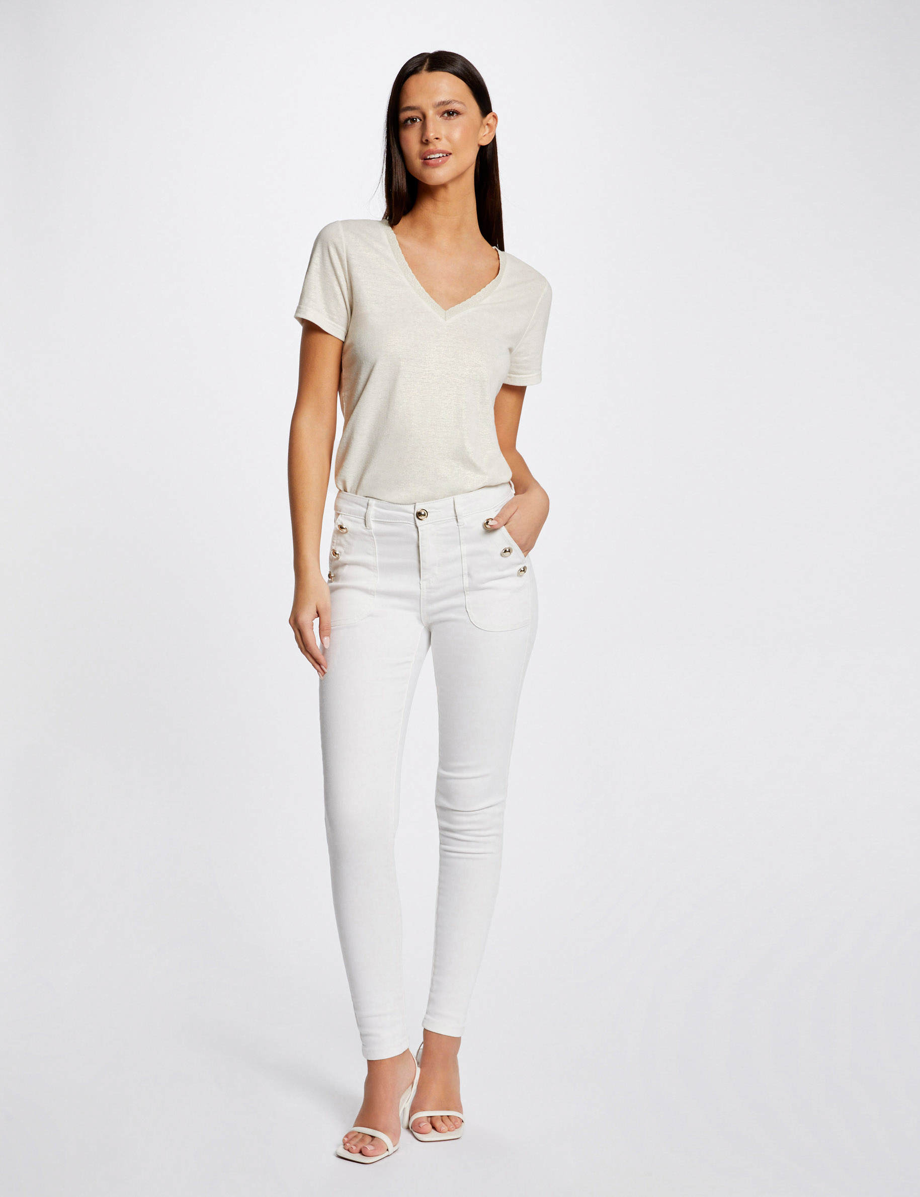 T-shirt manches courtes col en V ecru femme T-shirt manches courtes col en V ecru femme