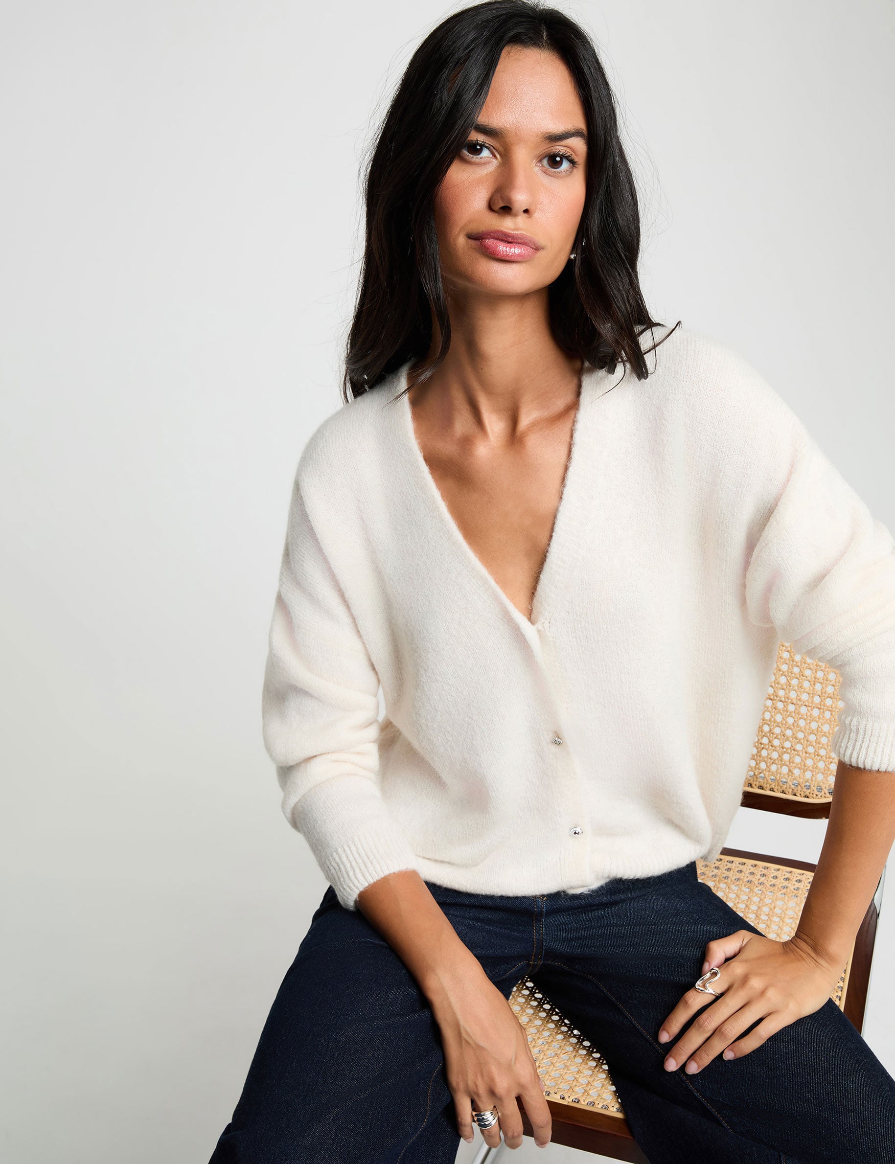 Gilet tricot col v ivoire femme