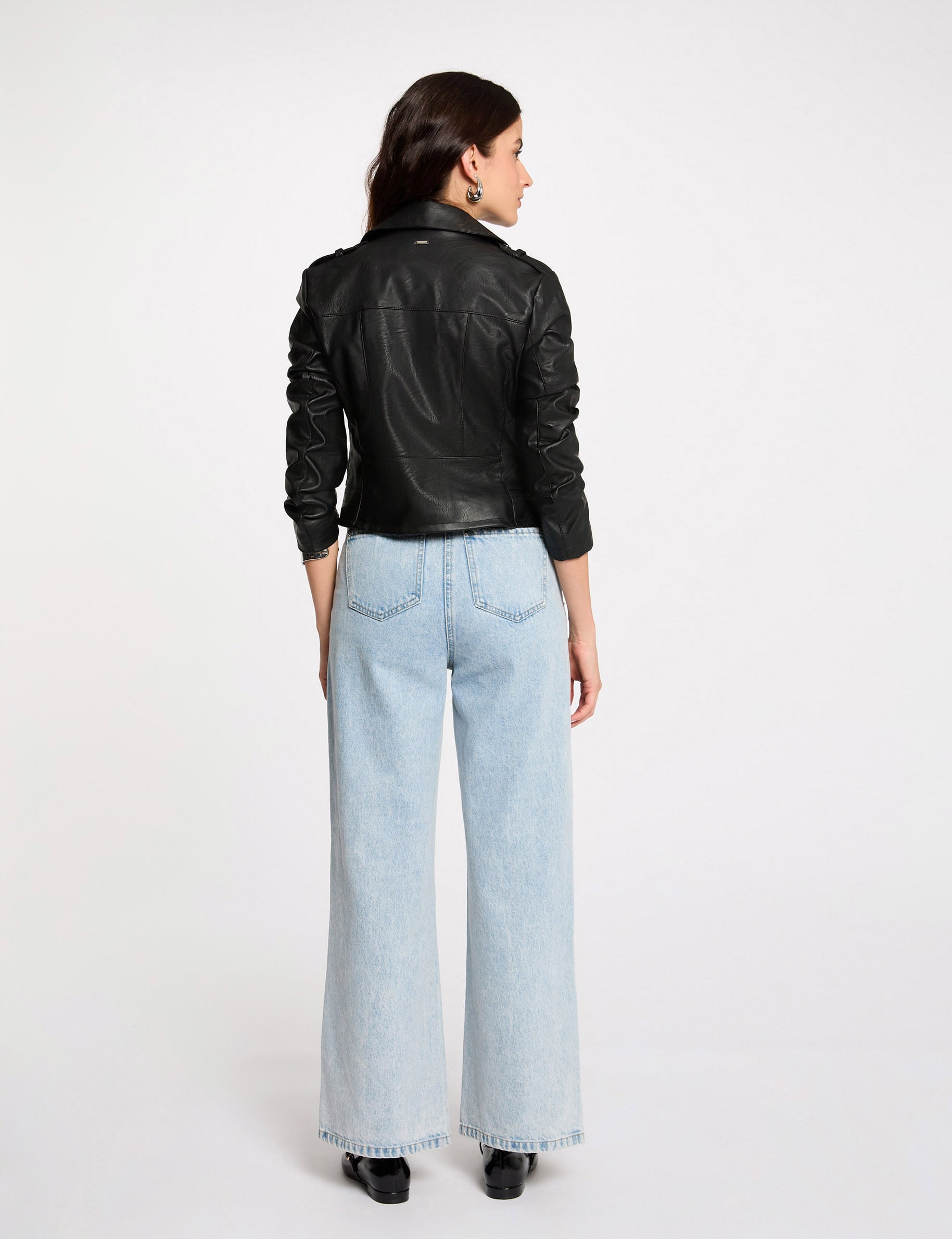 Blouson cintr&eacute; similicuir noir femme
