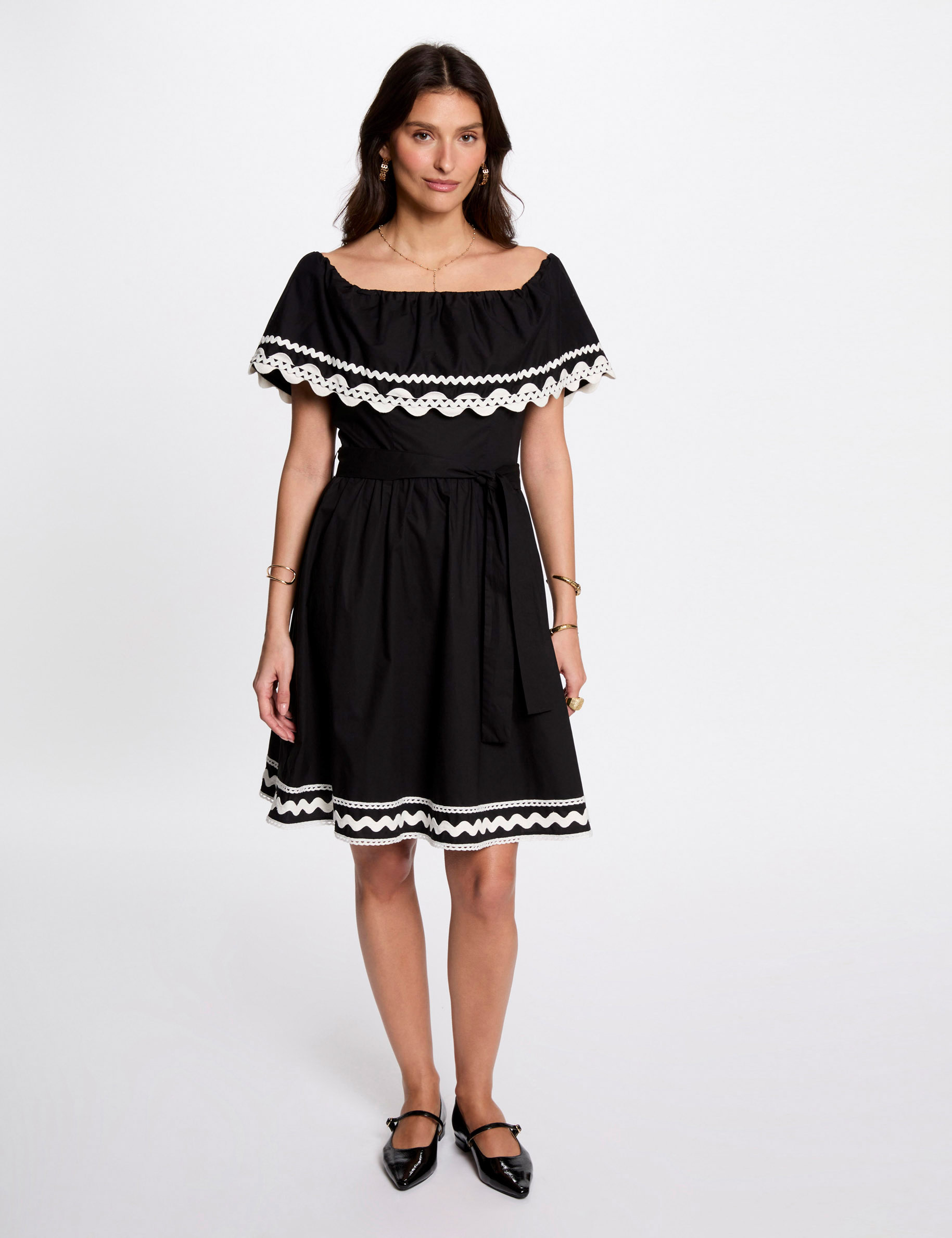 robe courte trapeze noir femme Robe courte trapèze noir femme