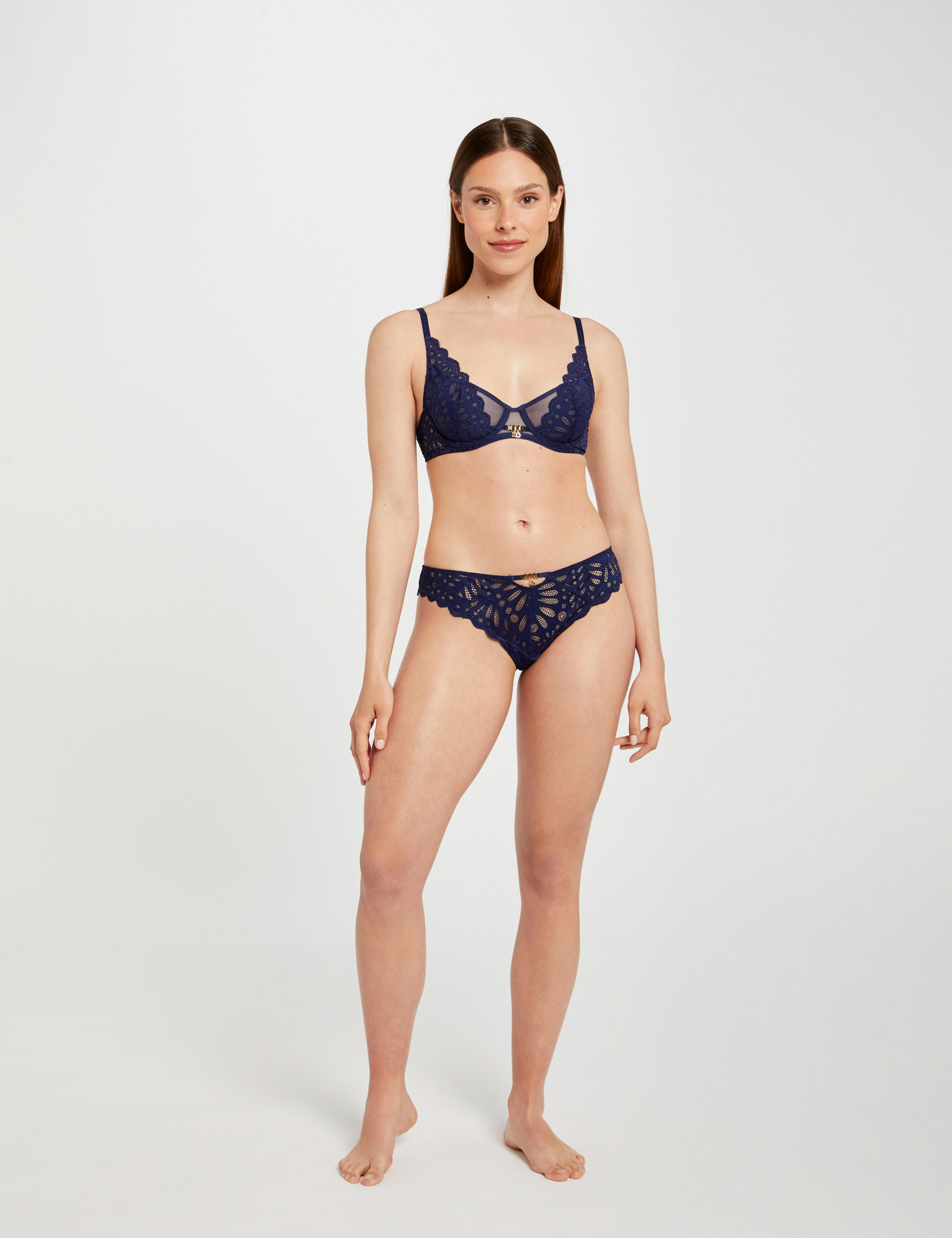soutien gorge armatures marine femme Soutien-gorge armatures marine femme