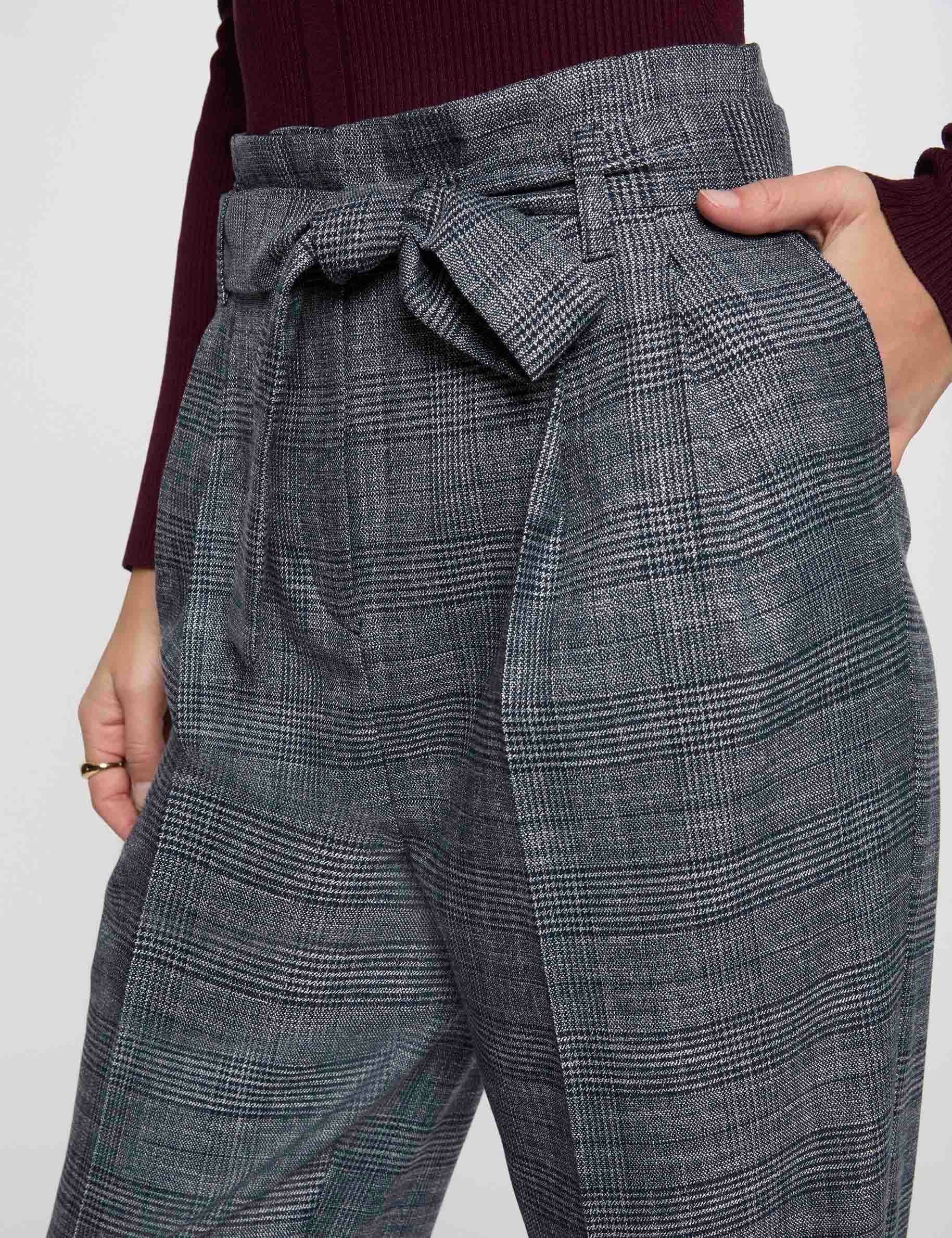 Pantalon carotte &agrave; carreaux multicolore femme