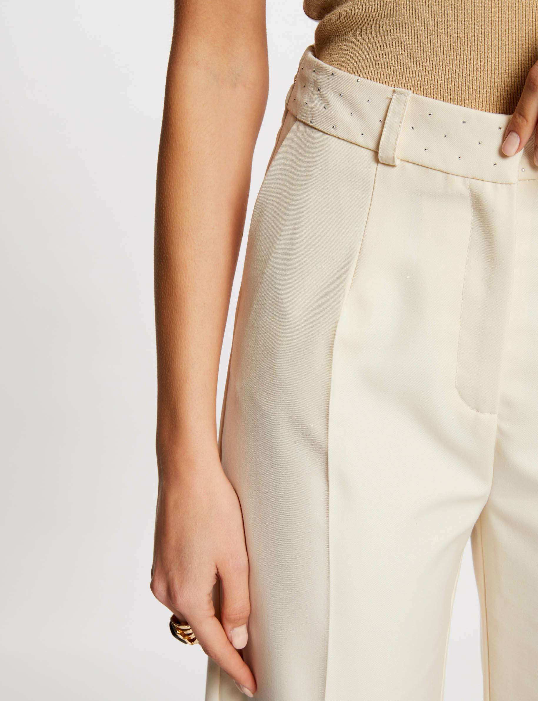pantalon ajuste a strass vanille femme Pantalon ajusté à strass vanille femme