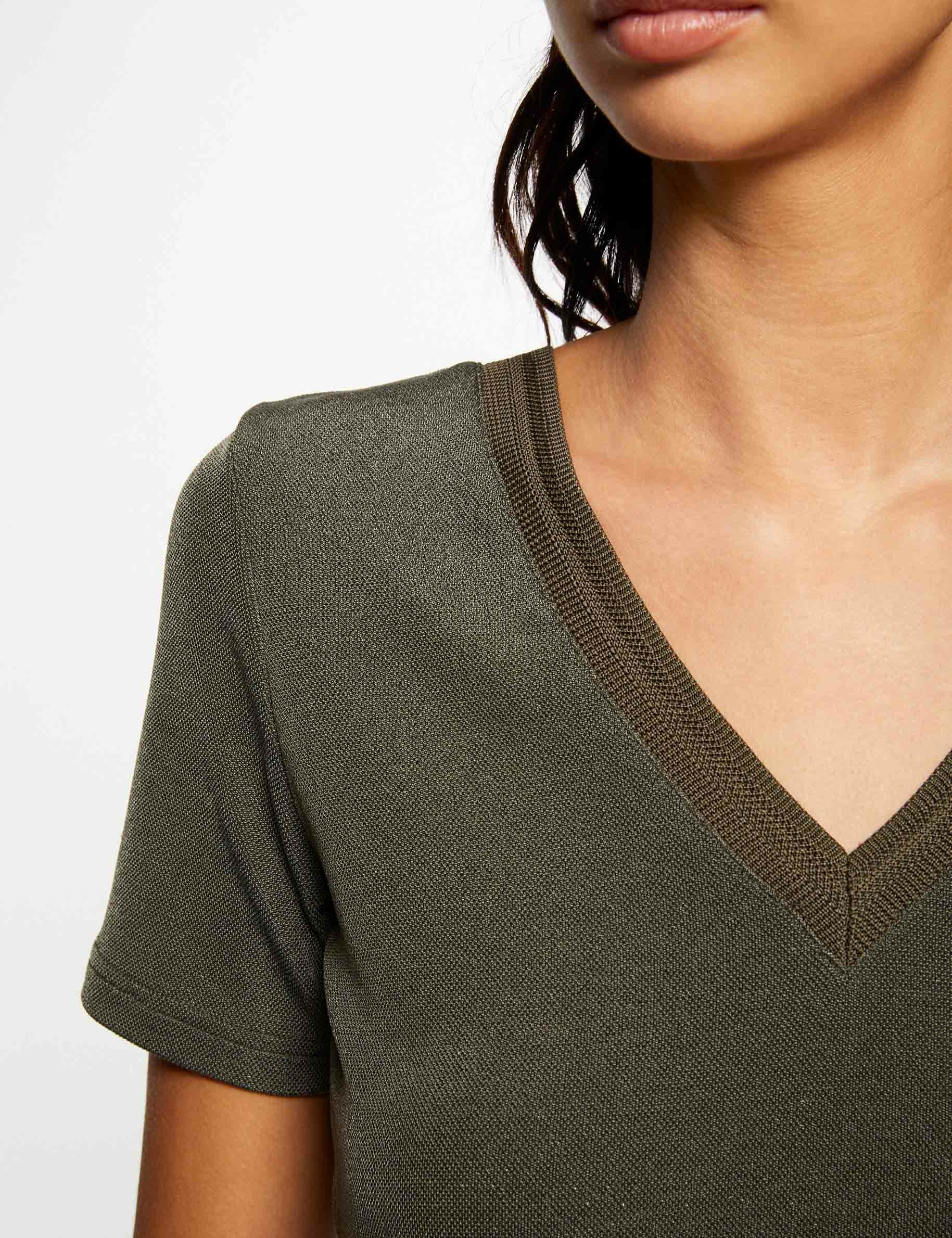 Tee shirt femme avec col outlet