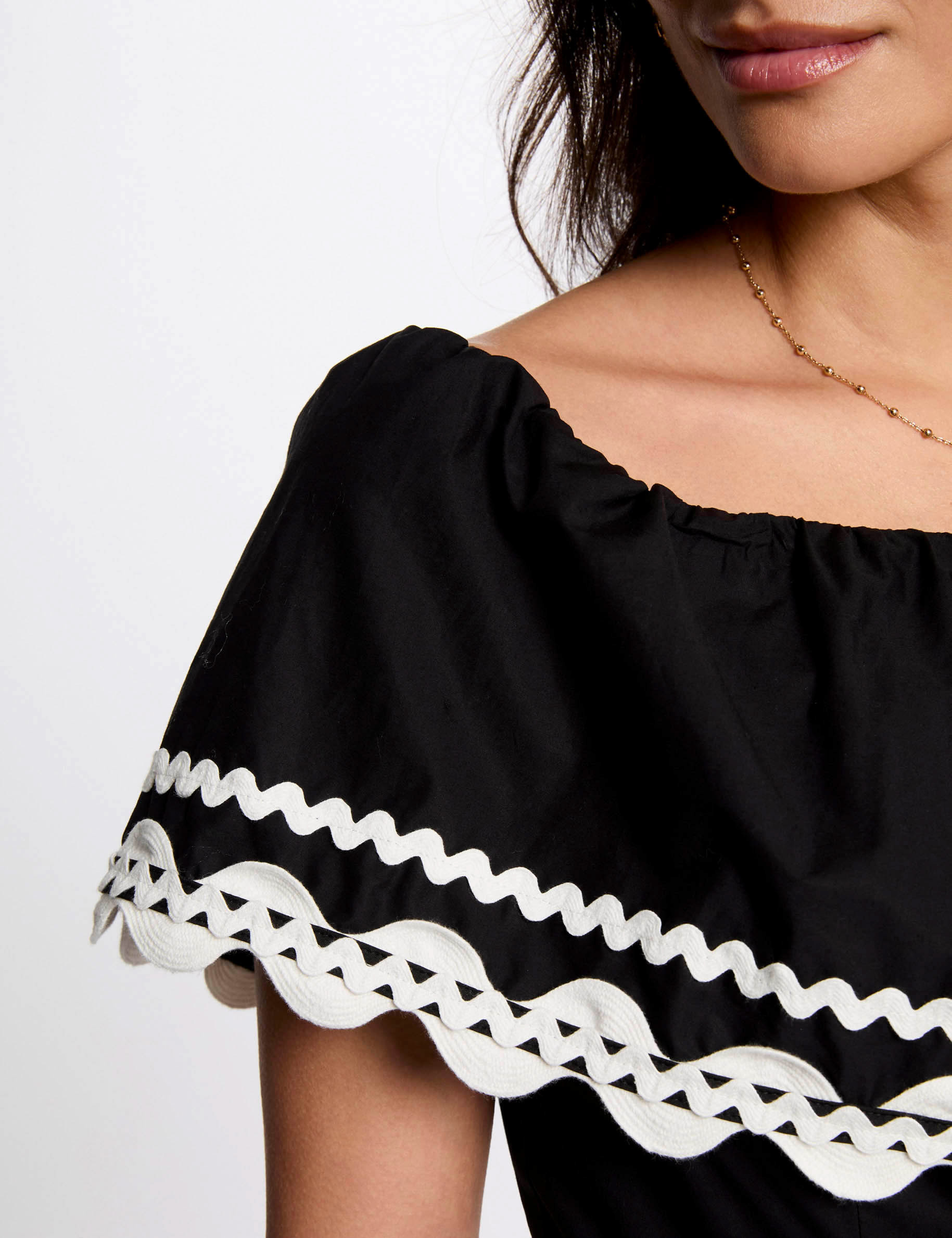 robe courte trapeze noir femme Robe courte trapèze noir femme