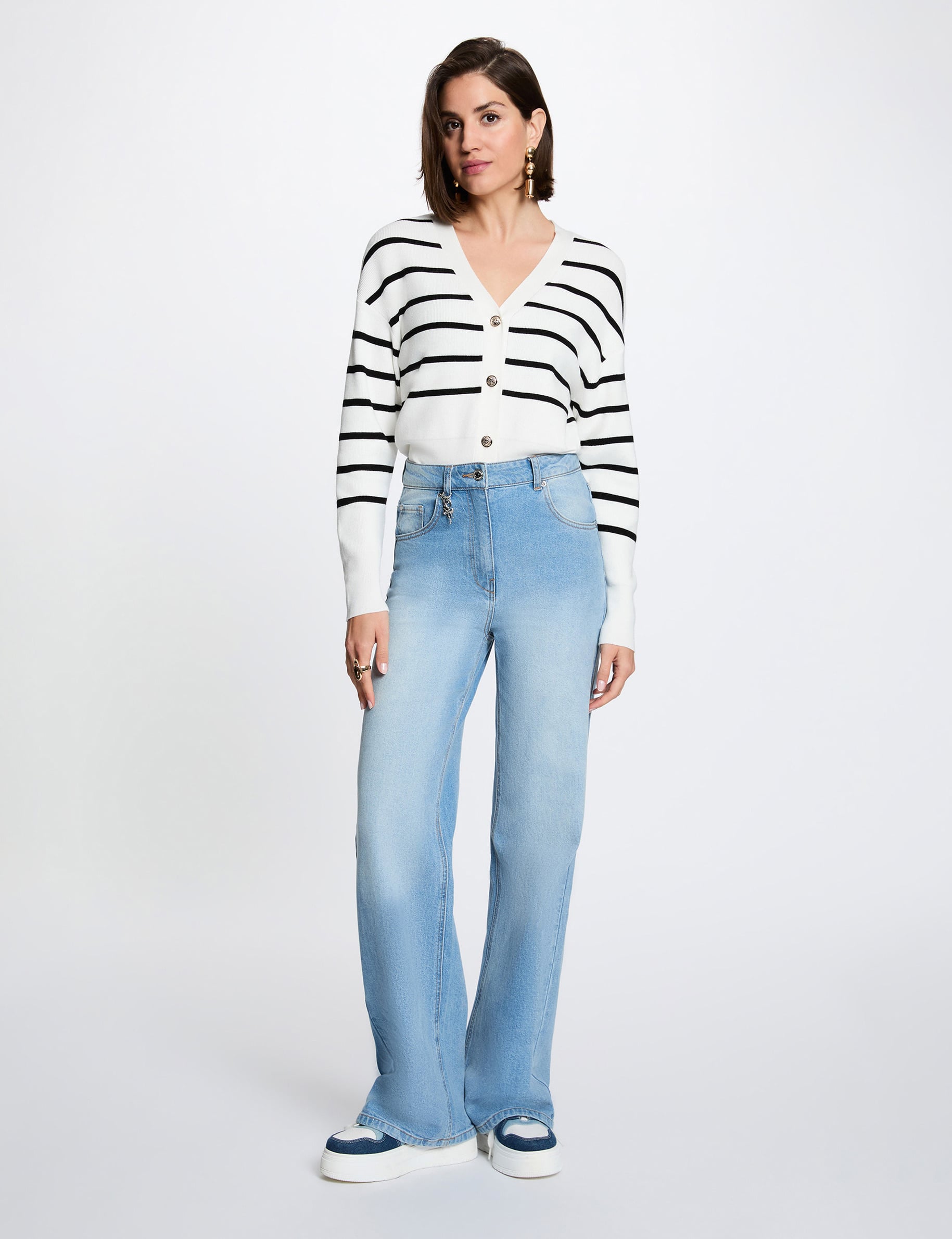 Pull ray&eacute; col v blanc femme