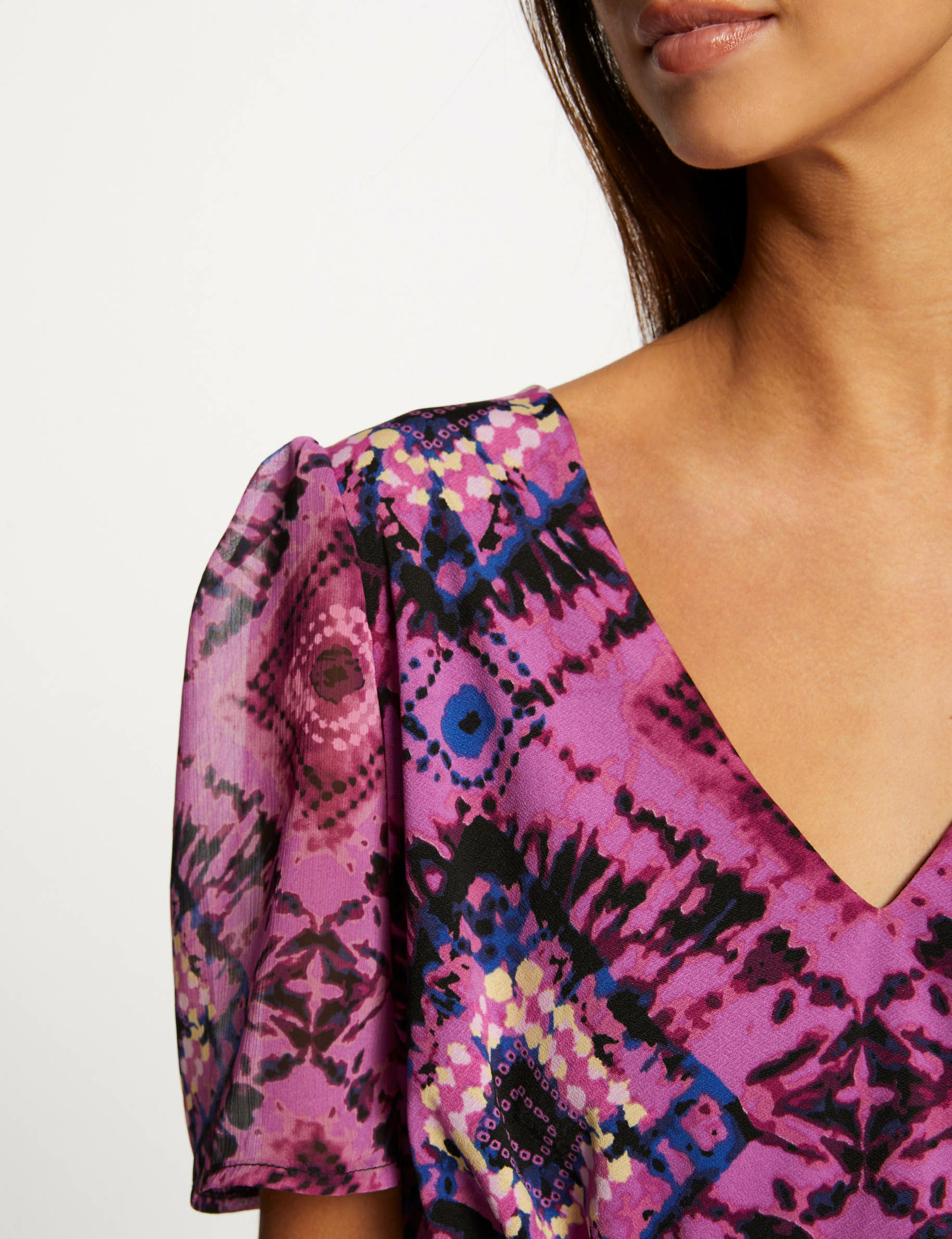 T-shirt manches courtes imprimé abstrait multico femme T-shirt manches courtes imprimé abstrait multico femme