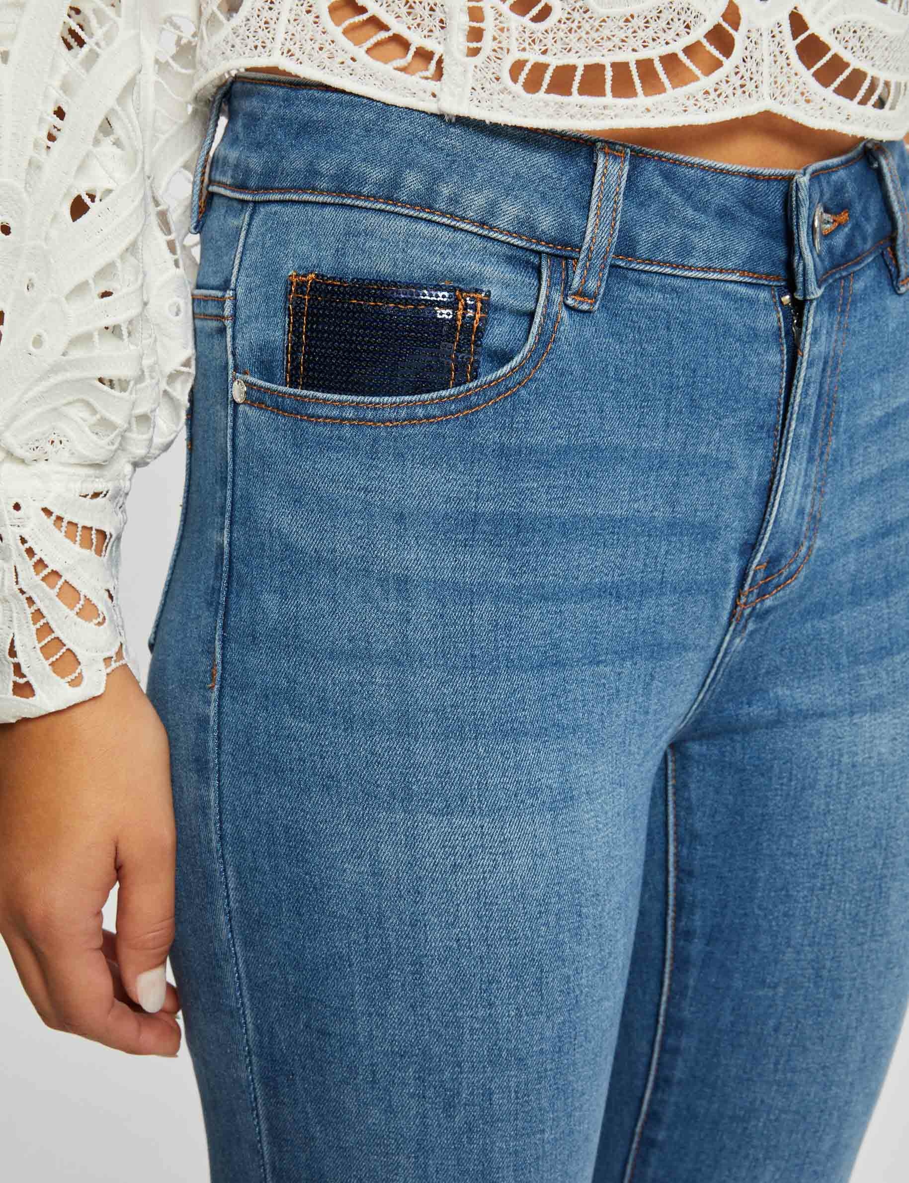 jeans skinny avec details sequins jean stone femme Jeans skinny avec détails sequins jean stone femme