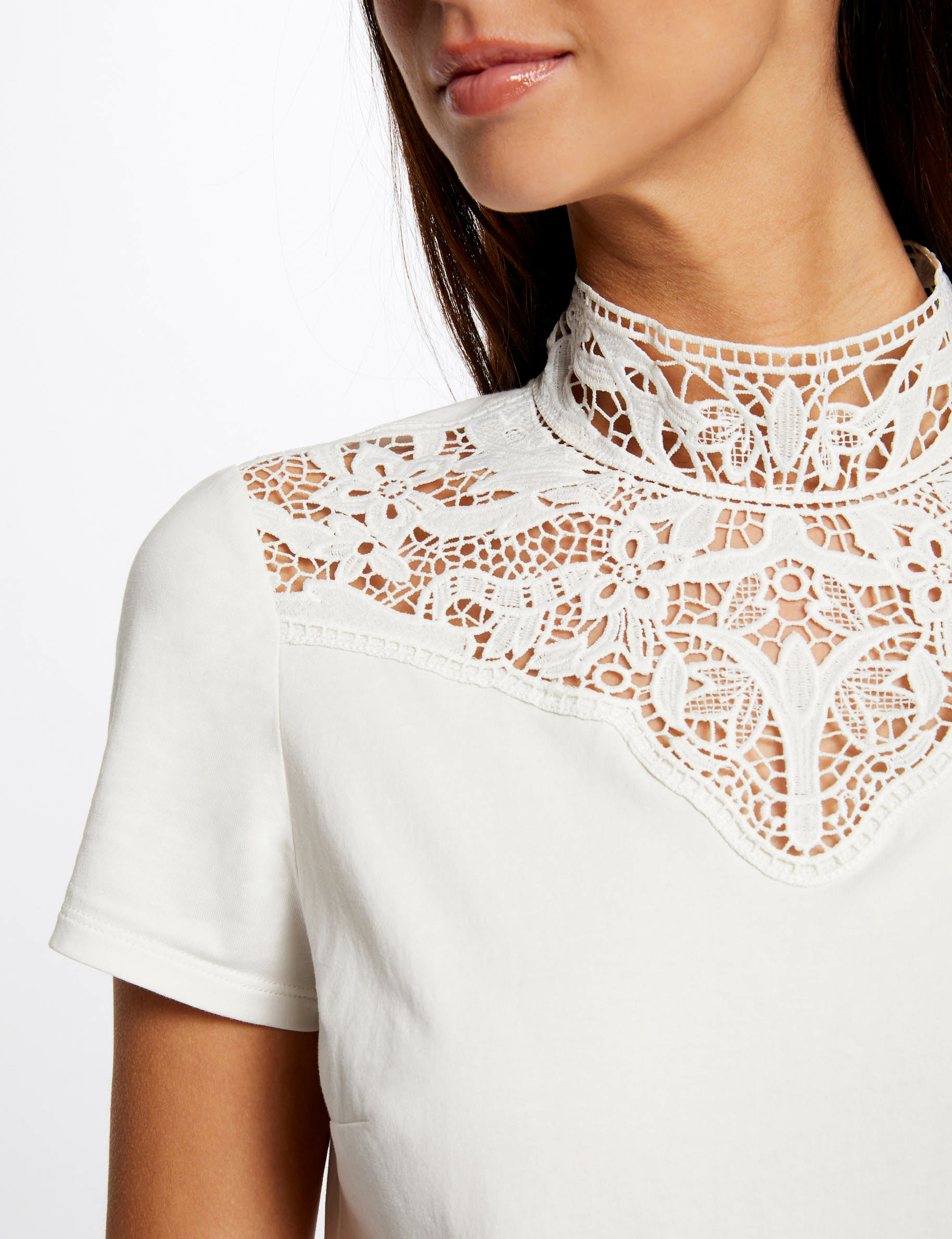 T-shirt manches courtes à dentelle ecru femme T-shirt manches courtes à dentelle ecru femme