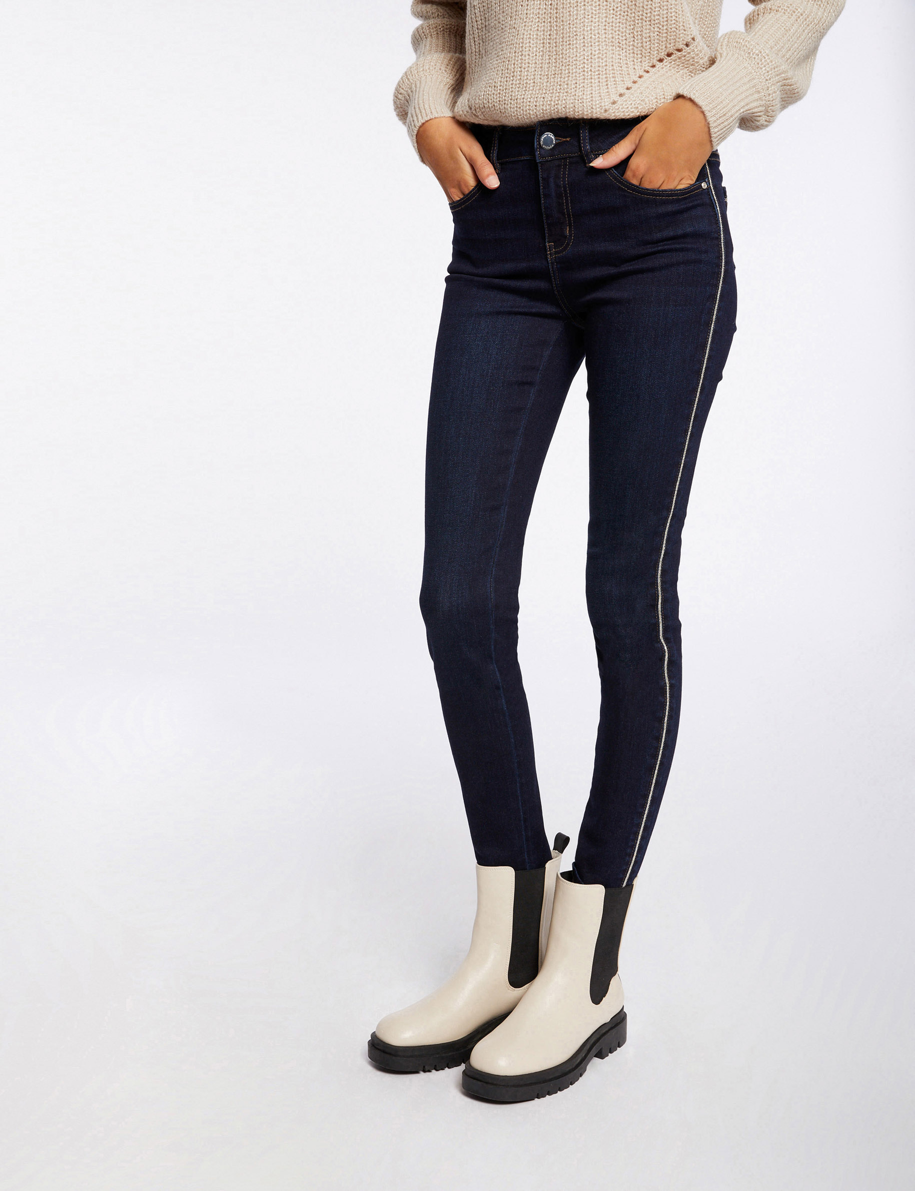 Jeans slim avec bandes strass jean brut femme