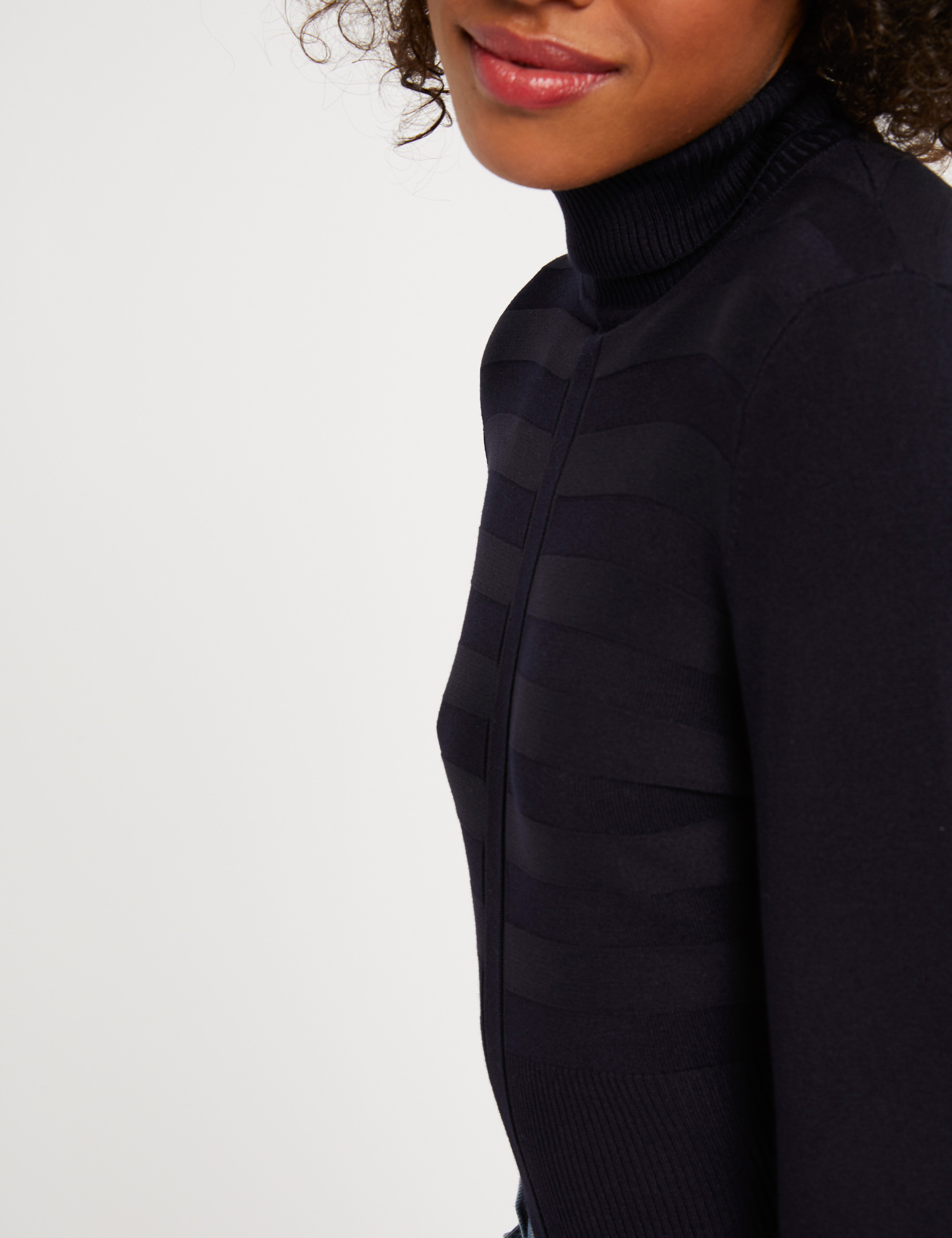 Pull manches longues col roulé ciel femme Pull manches longues col roulé ciel femme