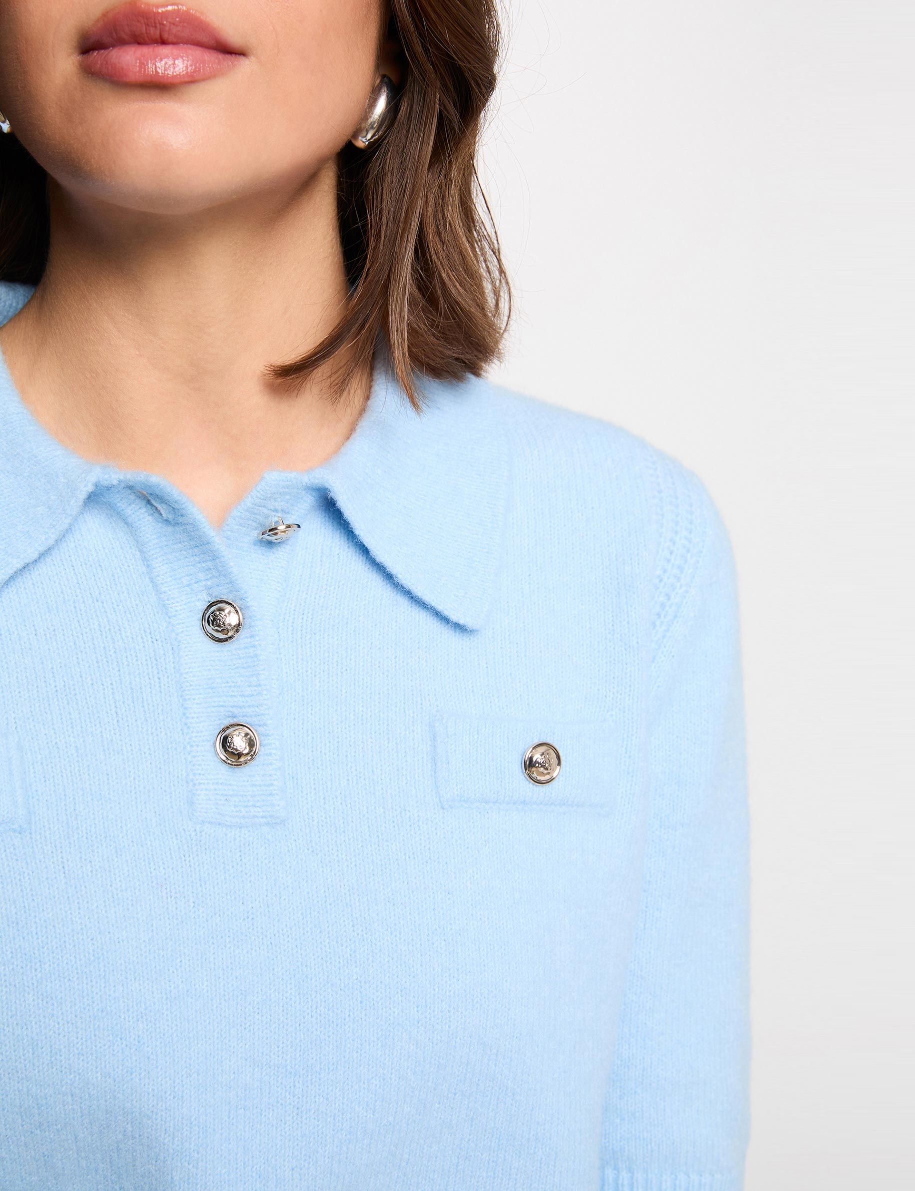 Pull ajust&eacute; col &agrave; revers bleu clair femme