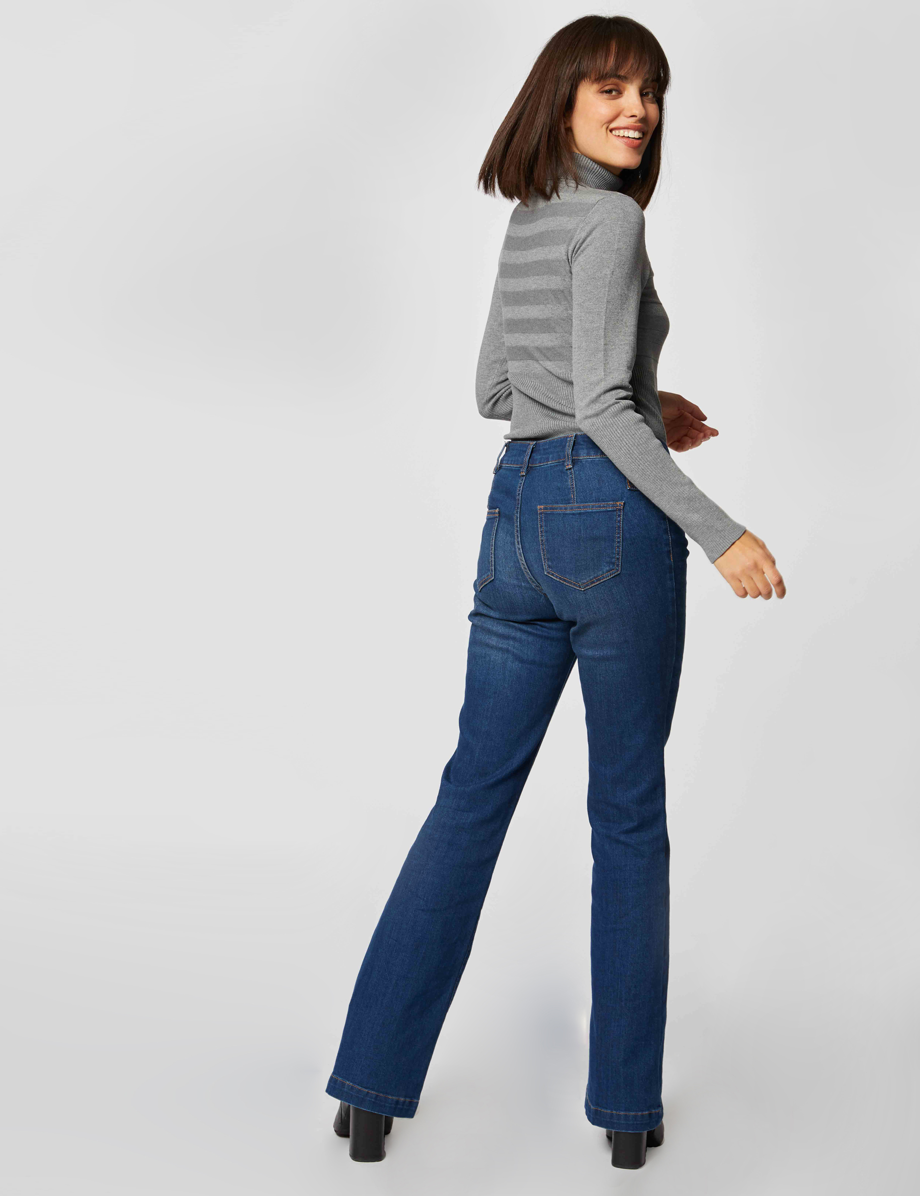 Pull manches longues col roulé gris anthracite femme Pull manches longues col roulé gris anthracite femme