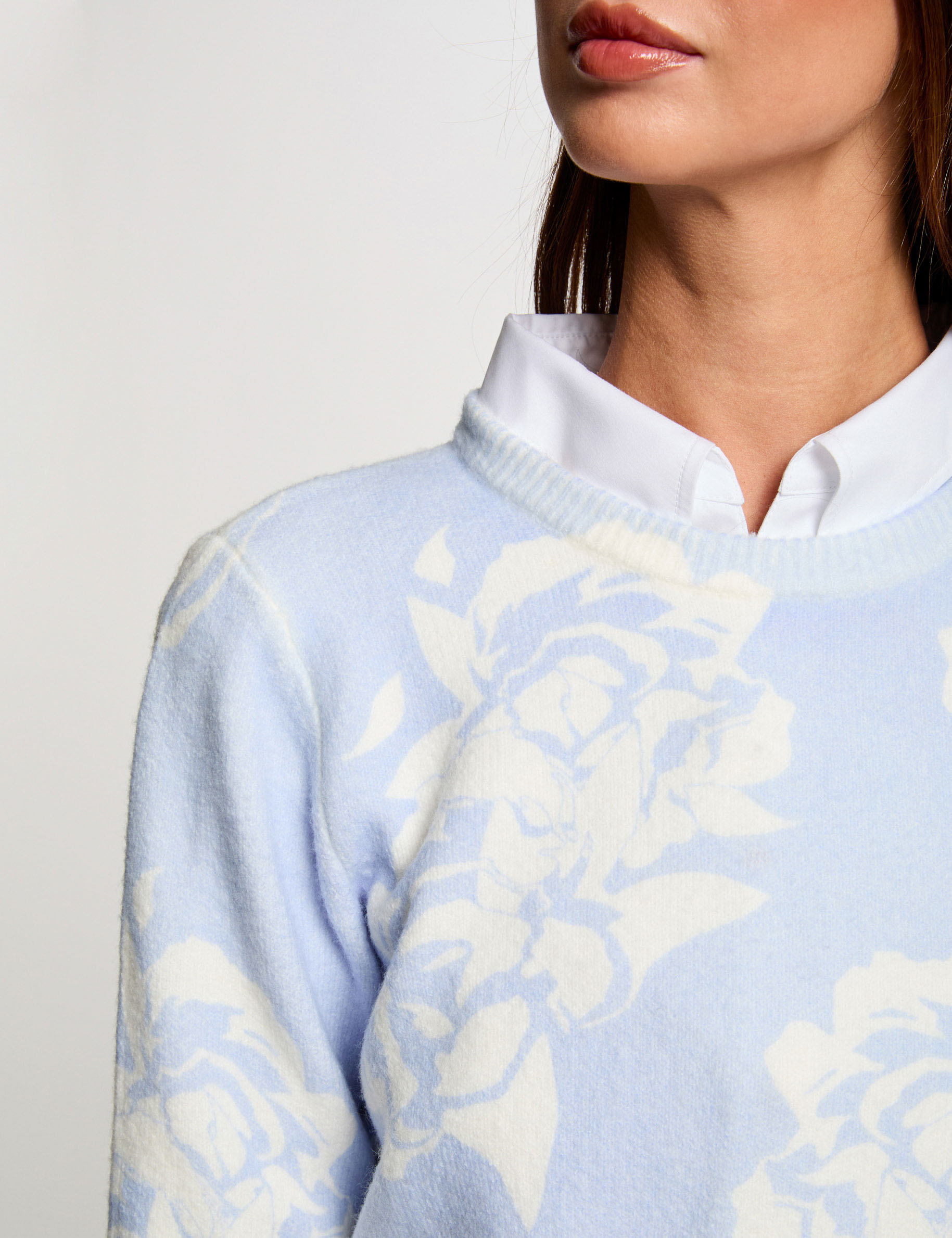 pull col rond imprime bleu ciel femme Pull col rond imprimé bleu ciel femme