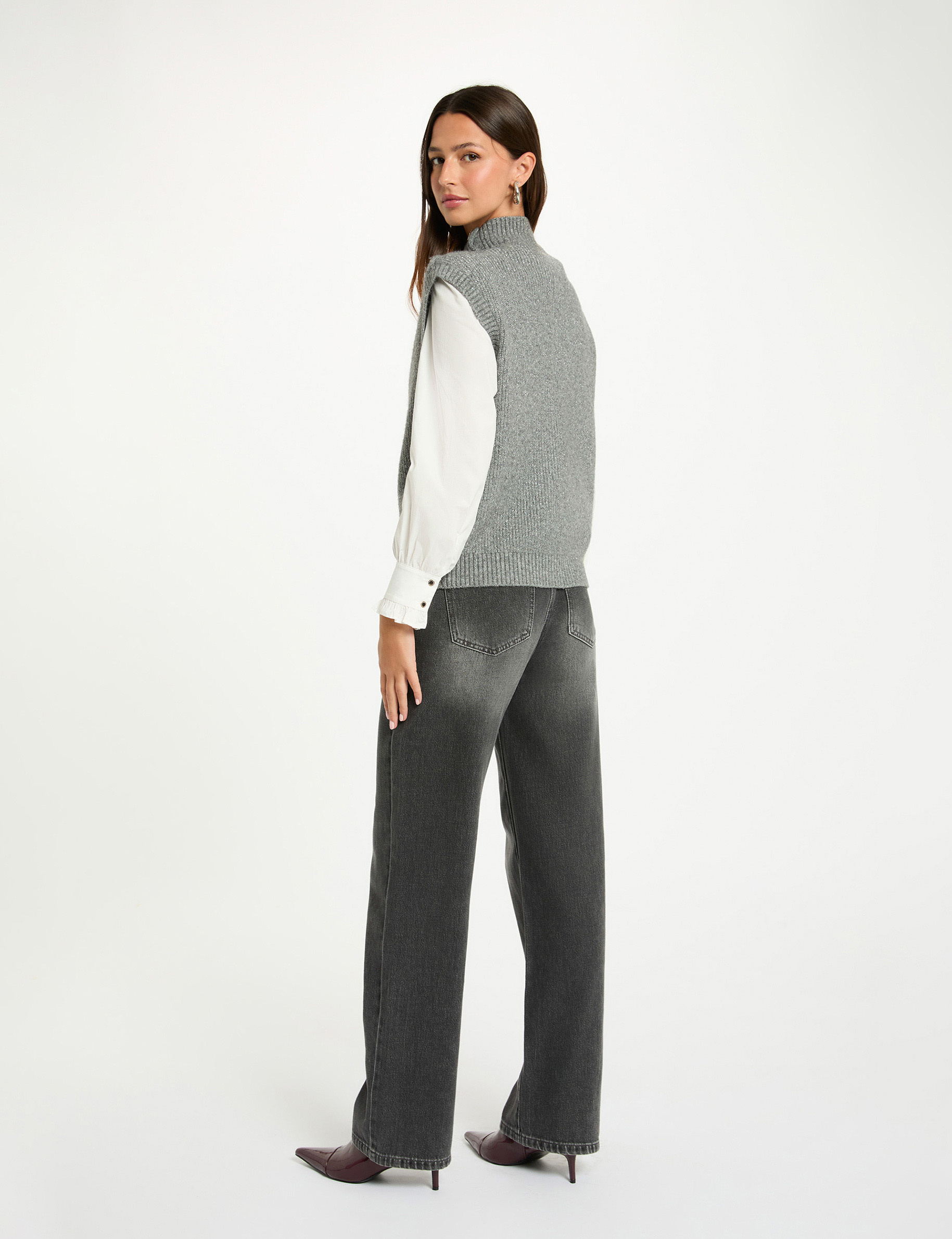 Pull sans manches gris fonc&eacute; femme