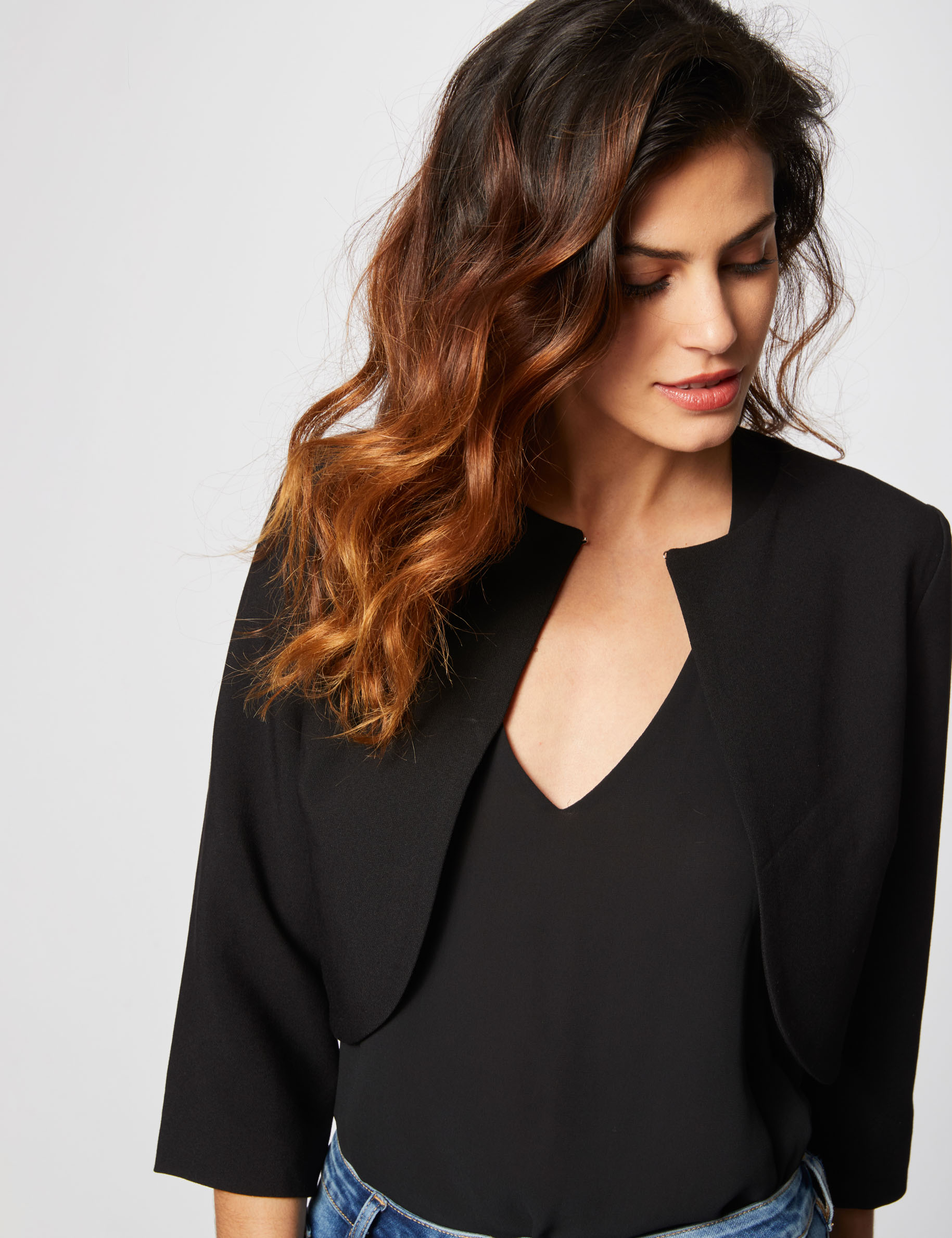 Veste boléro droite manches 3/4 noir femme Veste boléro droite manches 3/4 noir femme