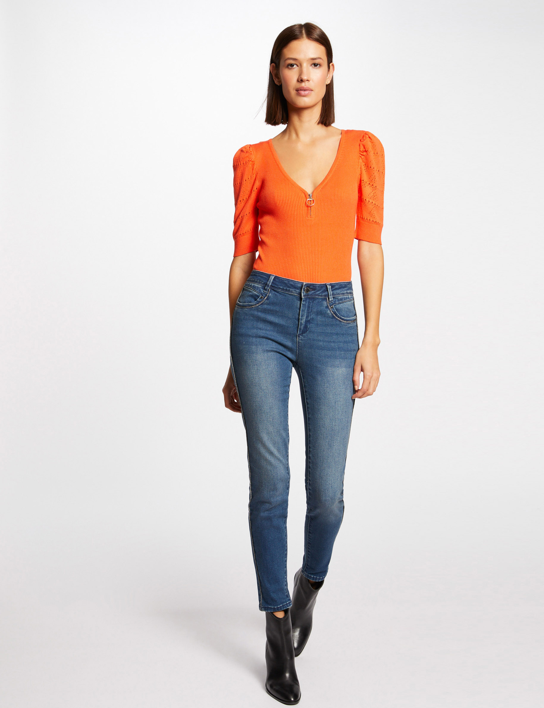 Pull manches courtes avec col en V orange femme Pull manches courtes avec col en V orange femme