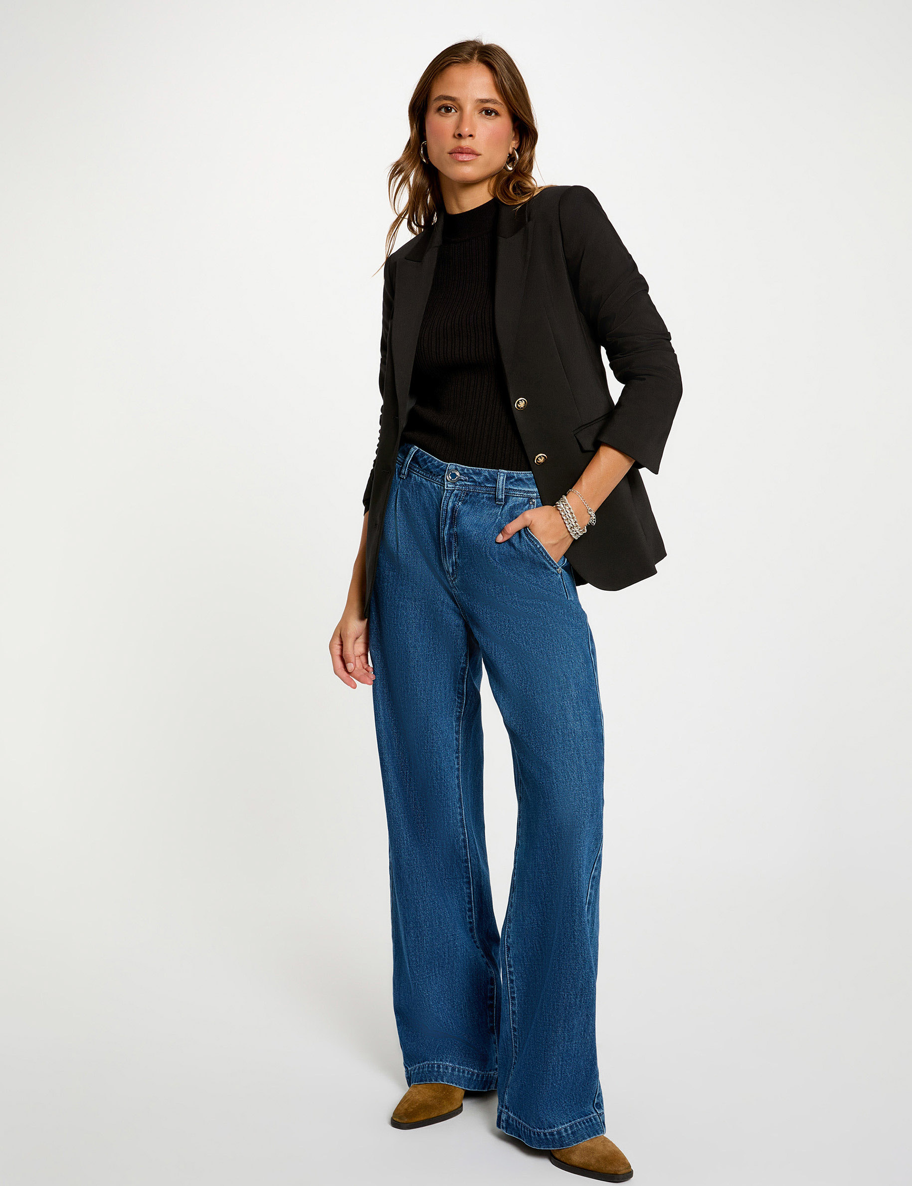 Veste ajust&eacute;e manches longues noir femme