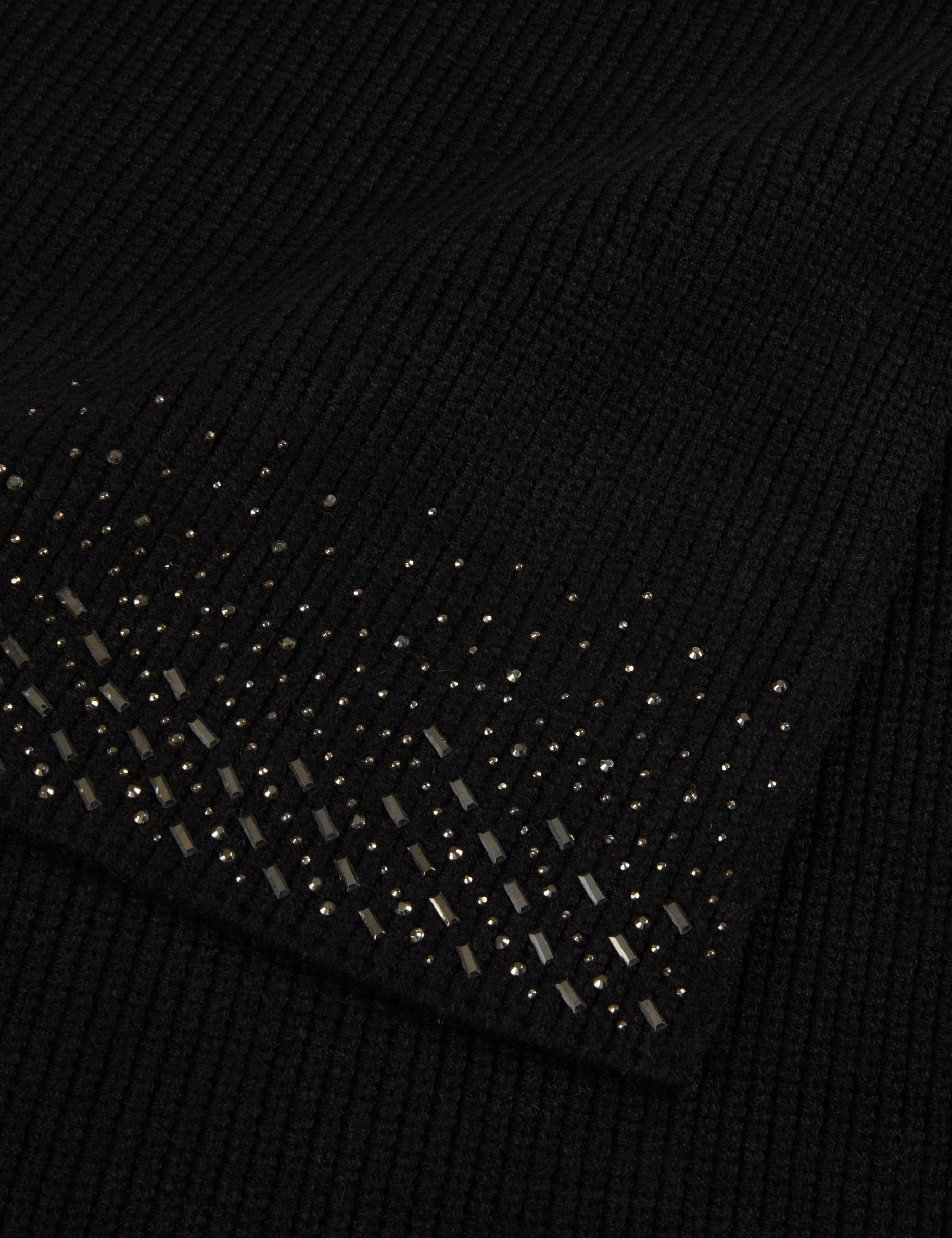 echarpe tricotee avec strass noir femme Écharpe tricotée avec strass noir femme