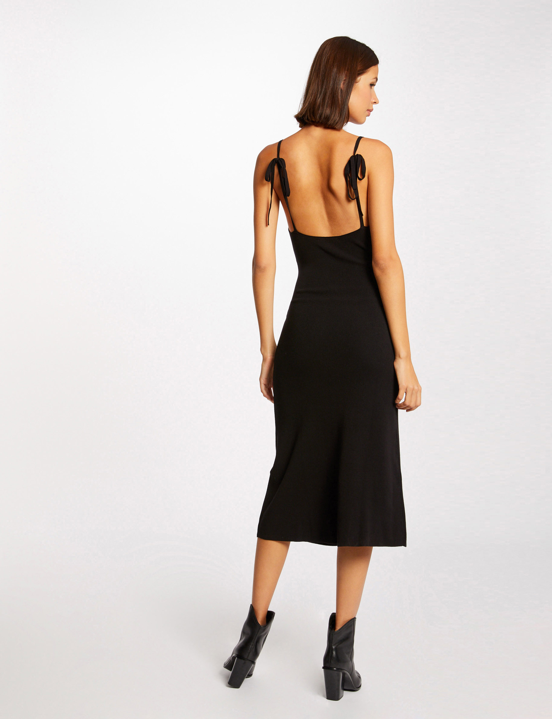 Robe pull droite bretelles fines noir femme Robe pull droite bretelles fines noir femme