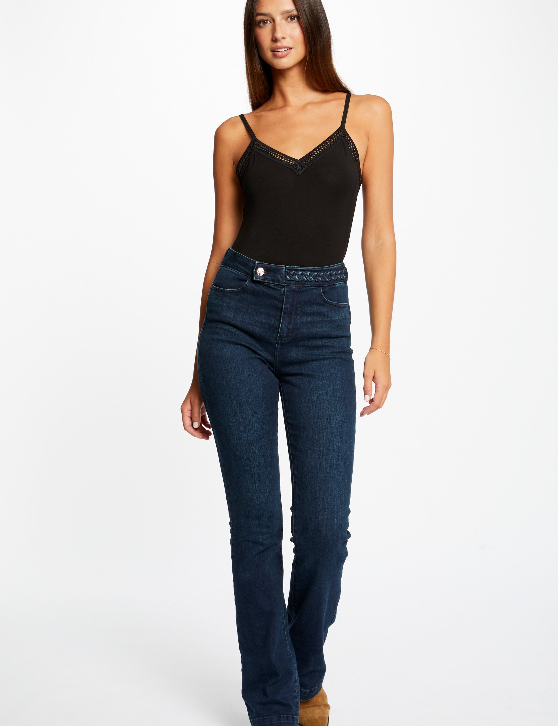 debardeur bretelles fines bande dentelle noir femme Débardeur bretelles fines bande dentelle noir femme