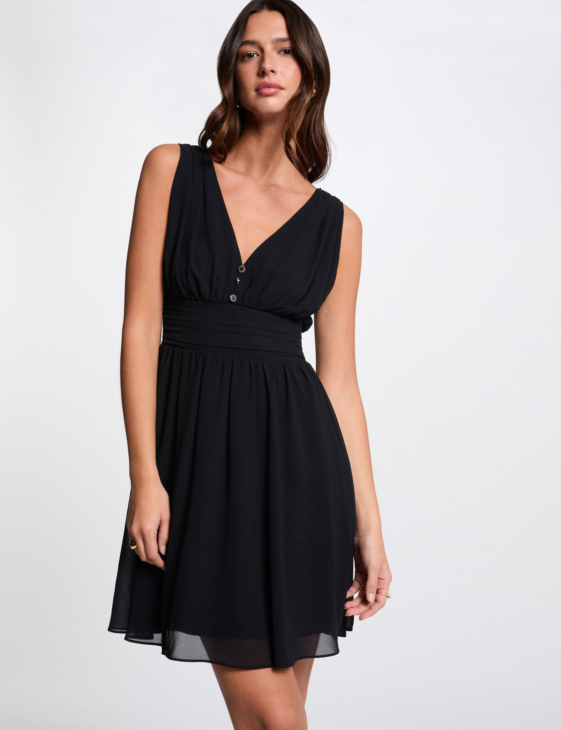 robe courte evasee fluide bleu marine femme Robe courte évasée fluide bleu marine femme