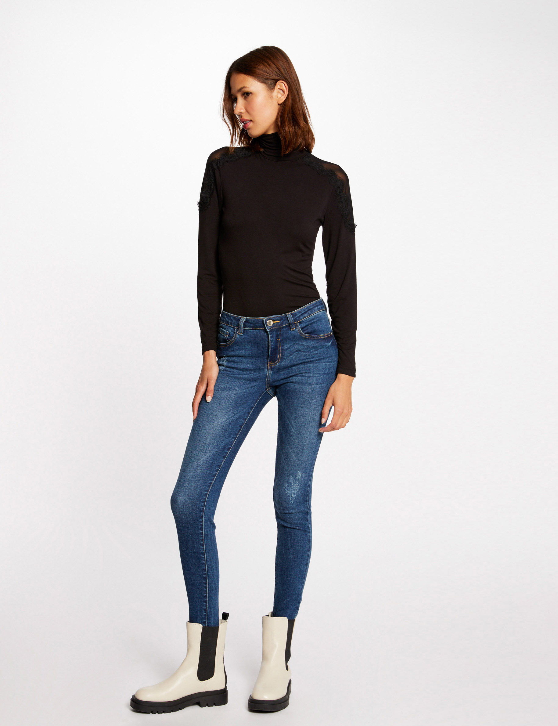 T-shirt manches longues à col roulé noir femme T-shirt manches longues à col roulé noir femme